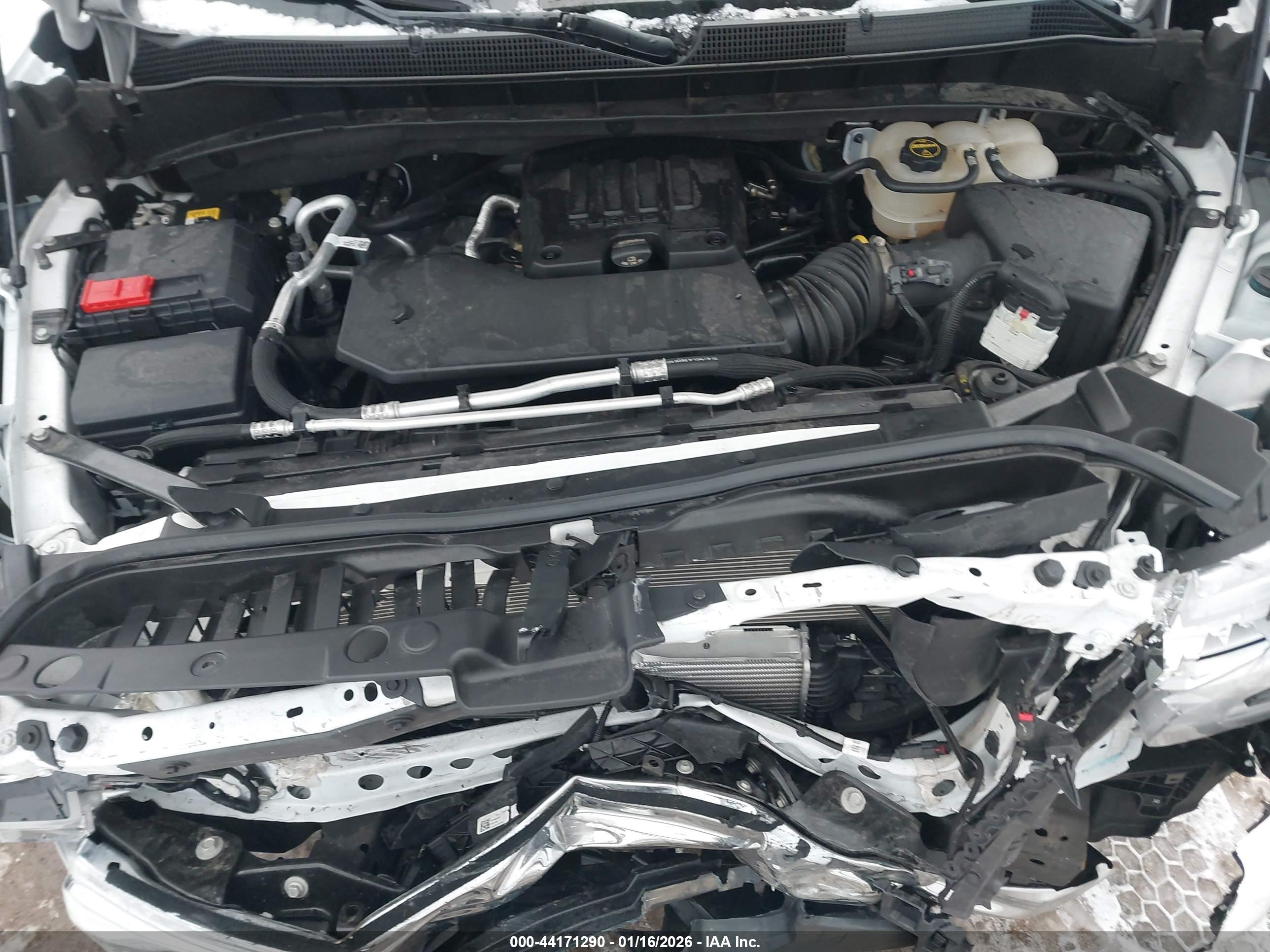 CHEVROLET SILVERADO image 10