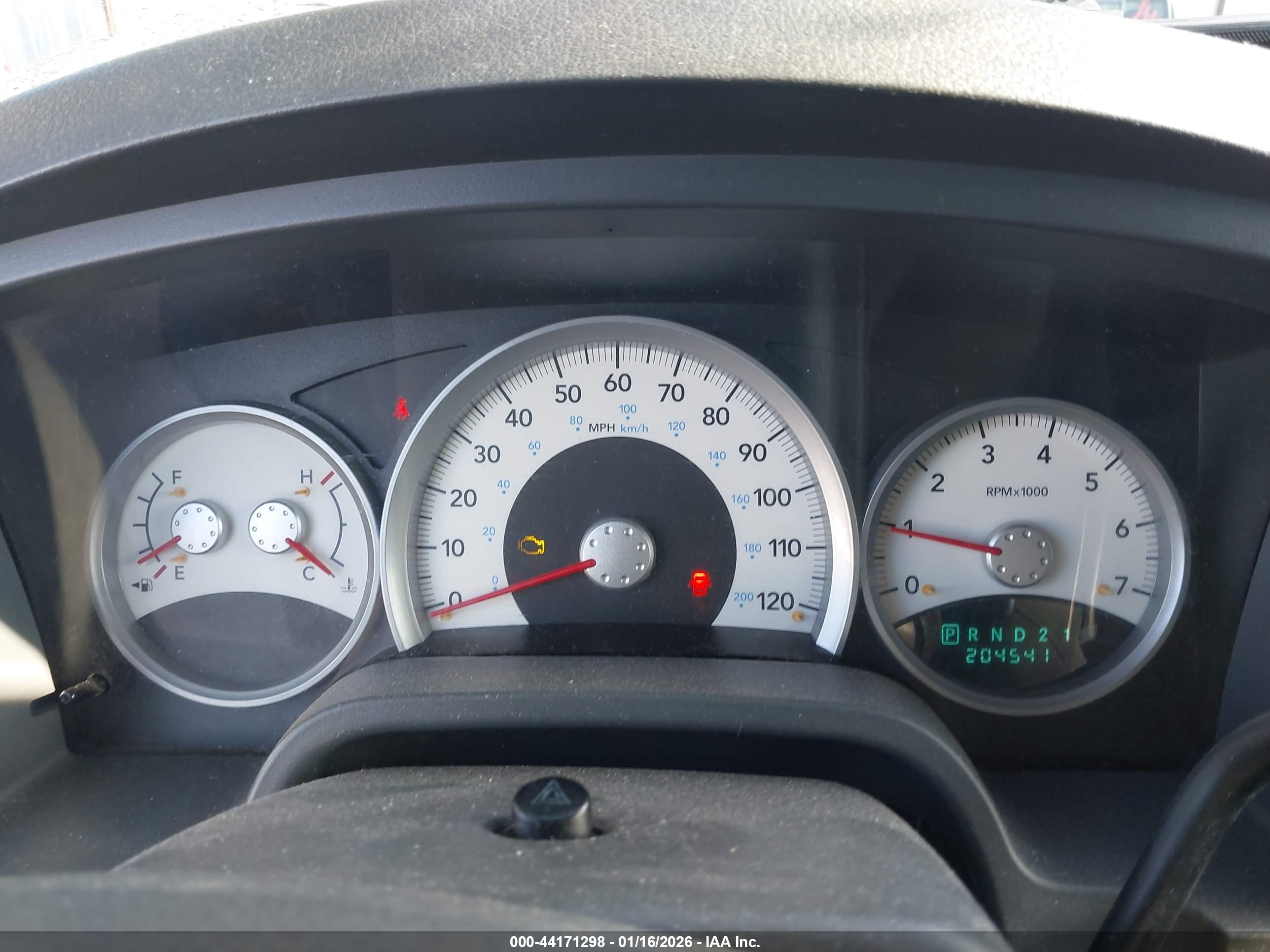 DODGE DAKOTA image 7