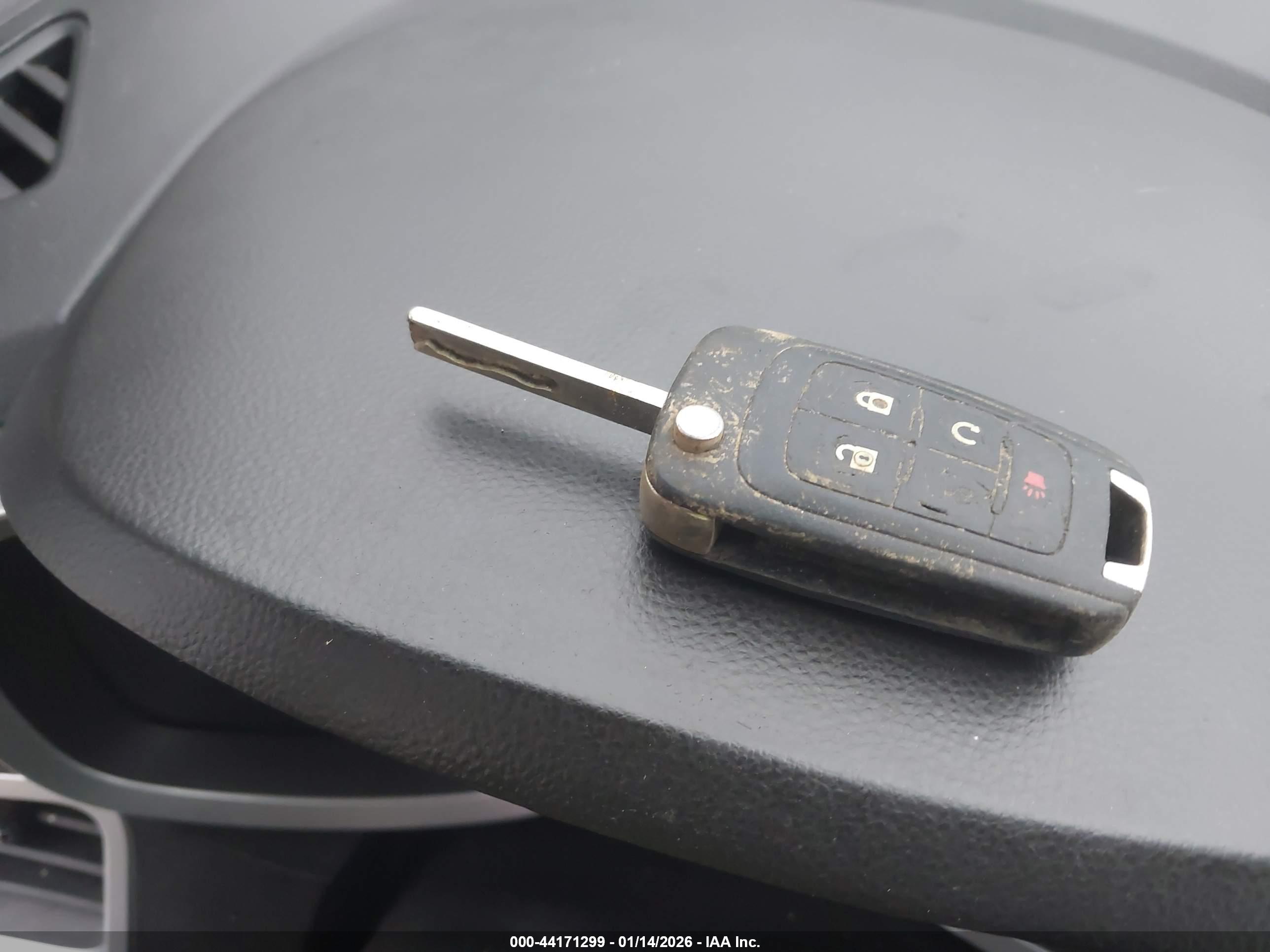 CHEVROLET EQUINOX image 11