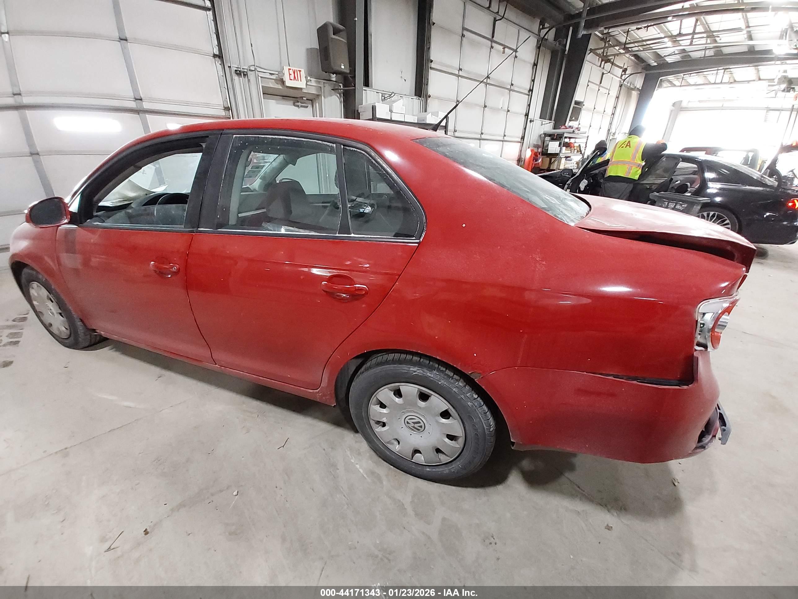 VOLKSWAGEN JETTA image 3