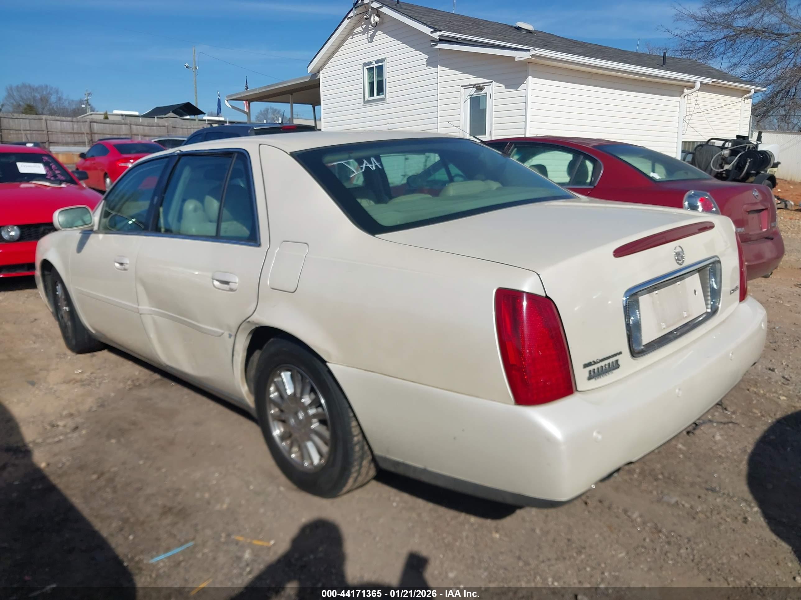CADILLAC DEVILLE image 3