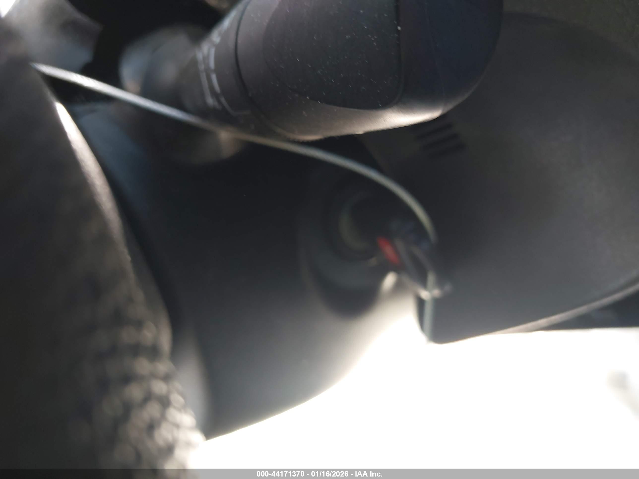 TOYOTA COROLLA image 11