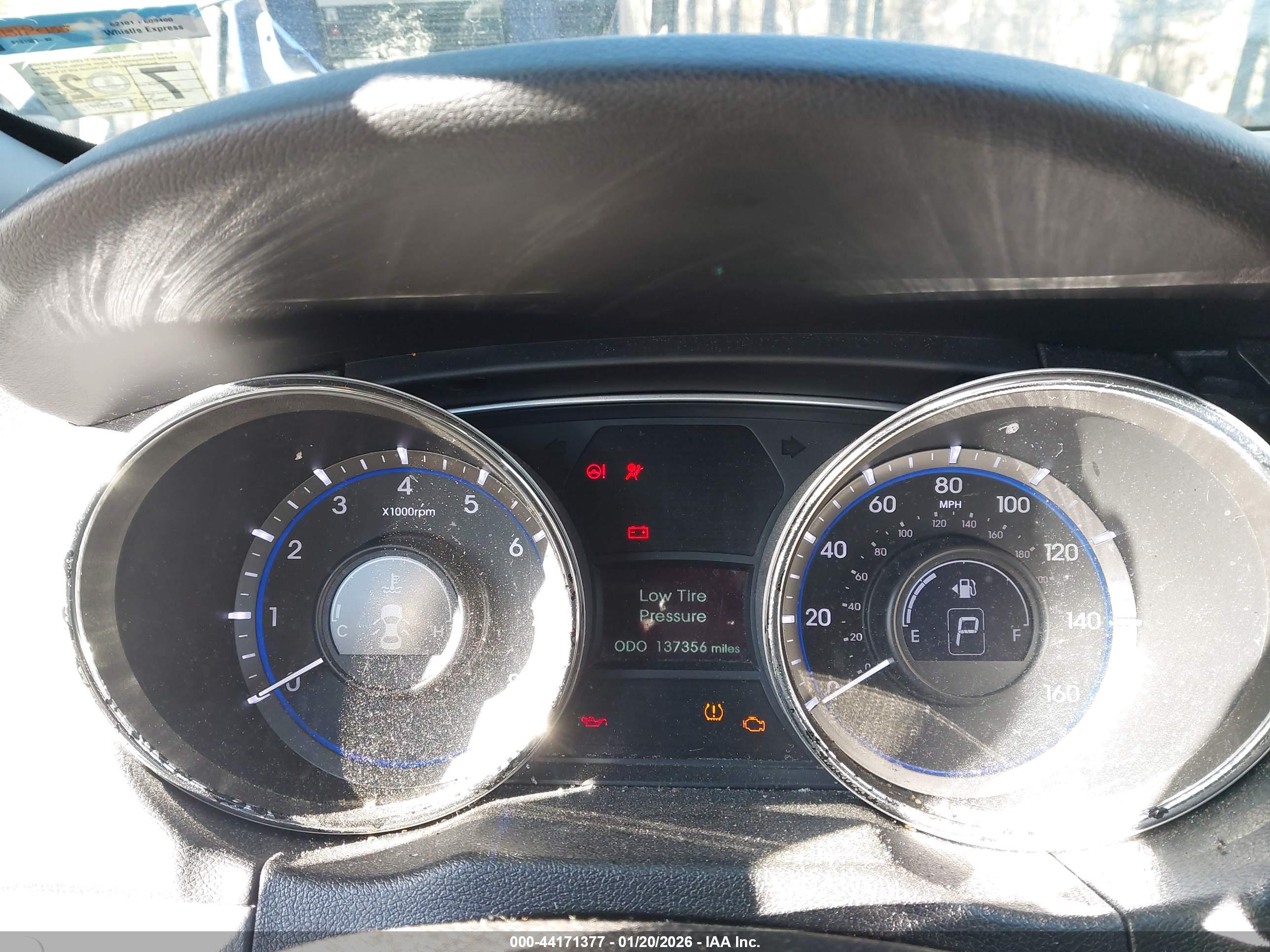 HYUNDAI SONATA image 7