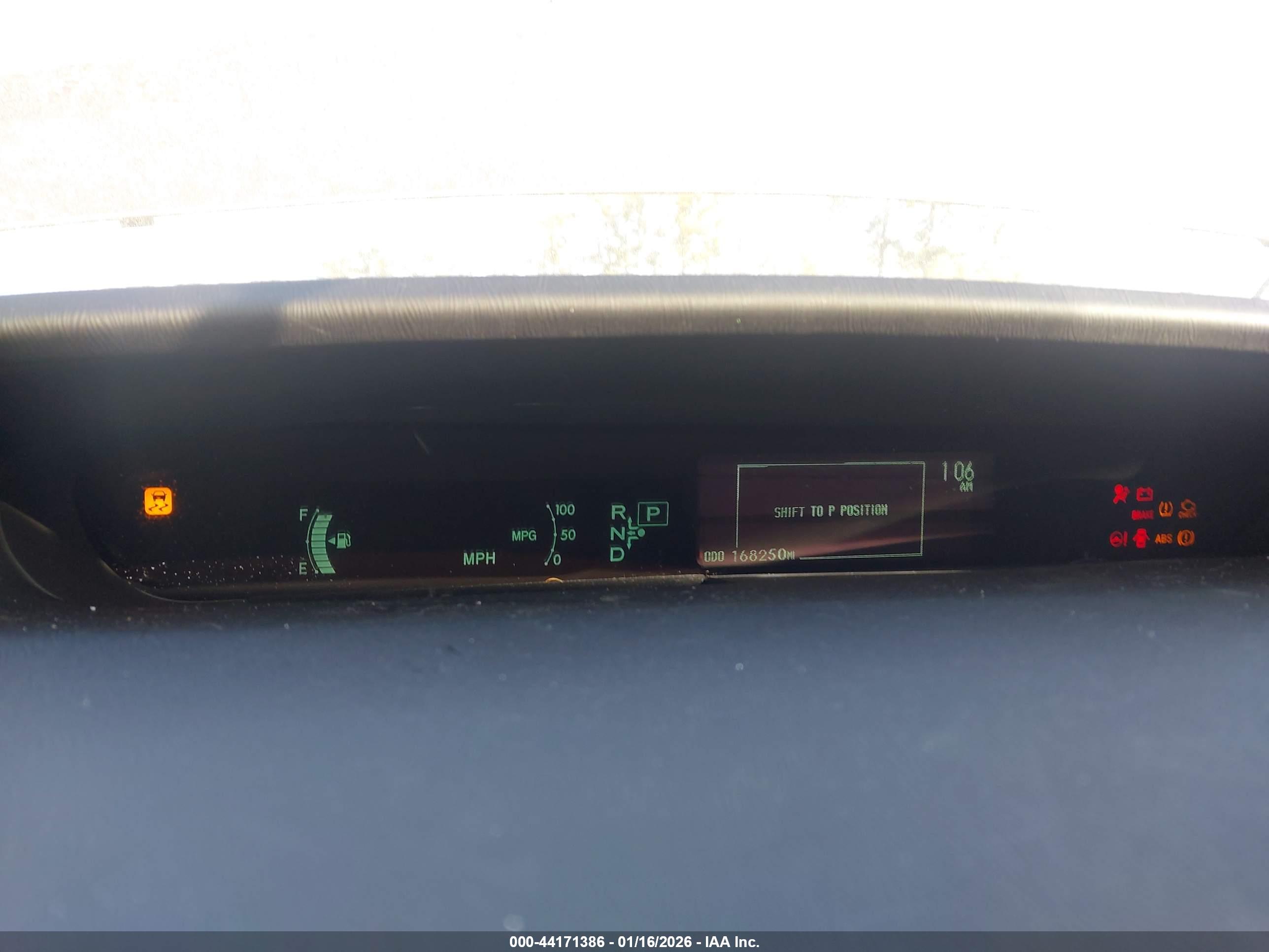 TOYOTA PRIUS image 7