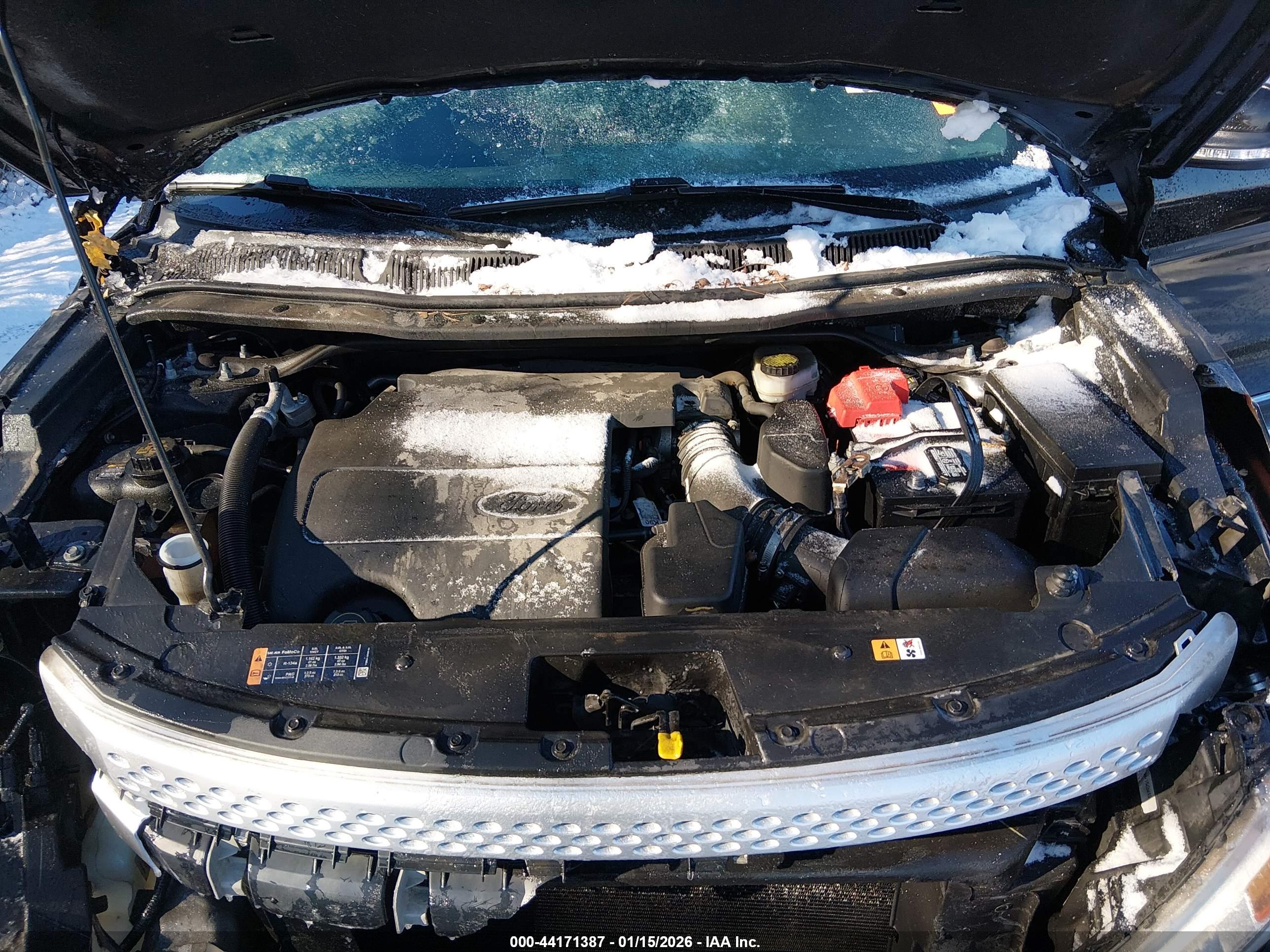FORD EXPLORER image 10