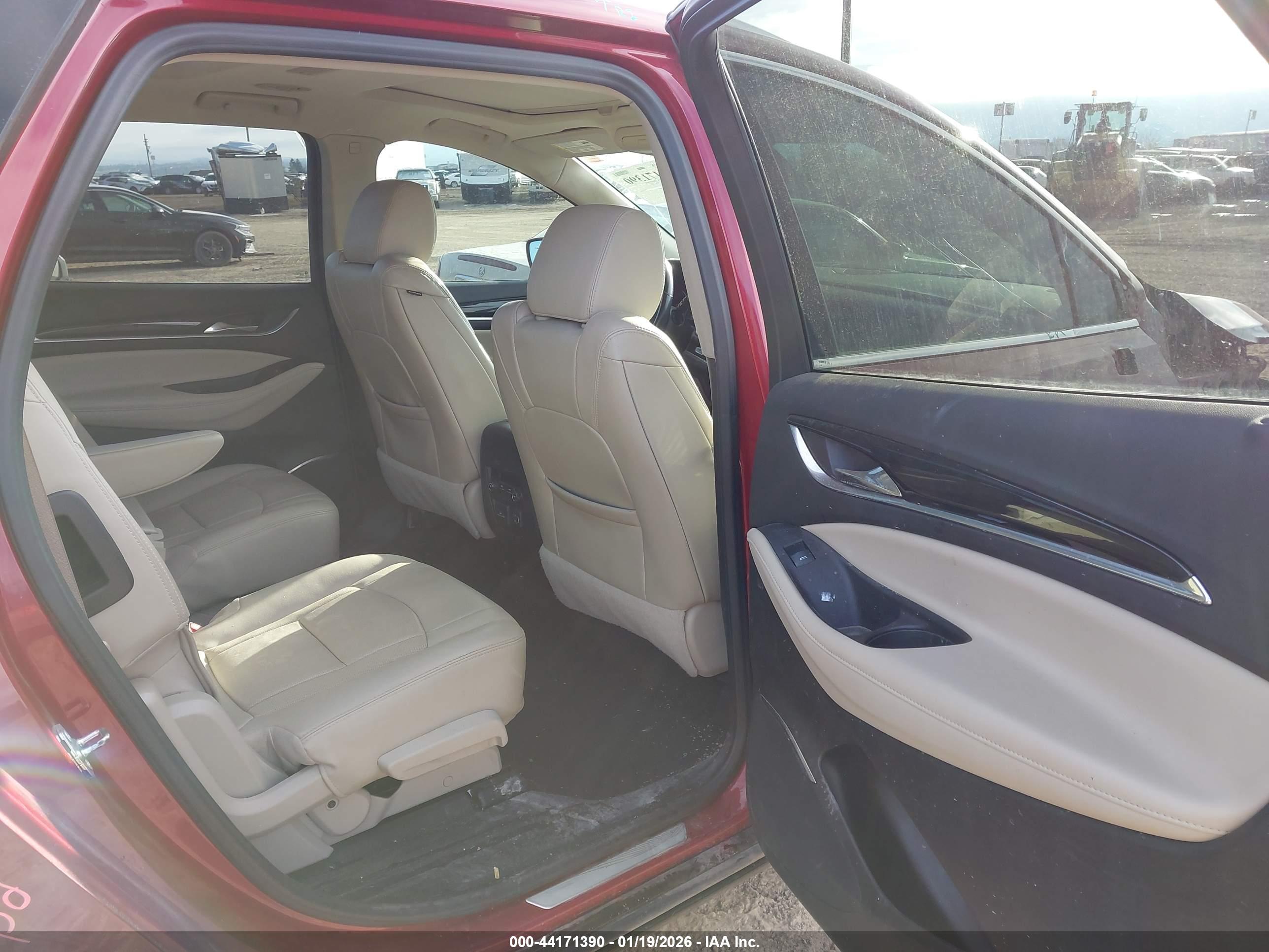 BUICK ENCLAVE image 8