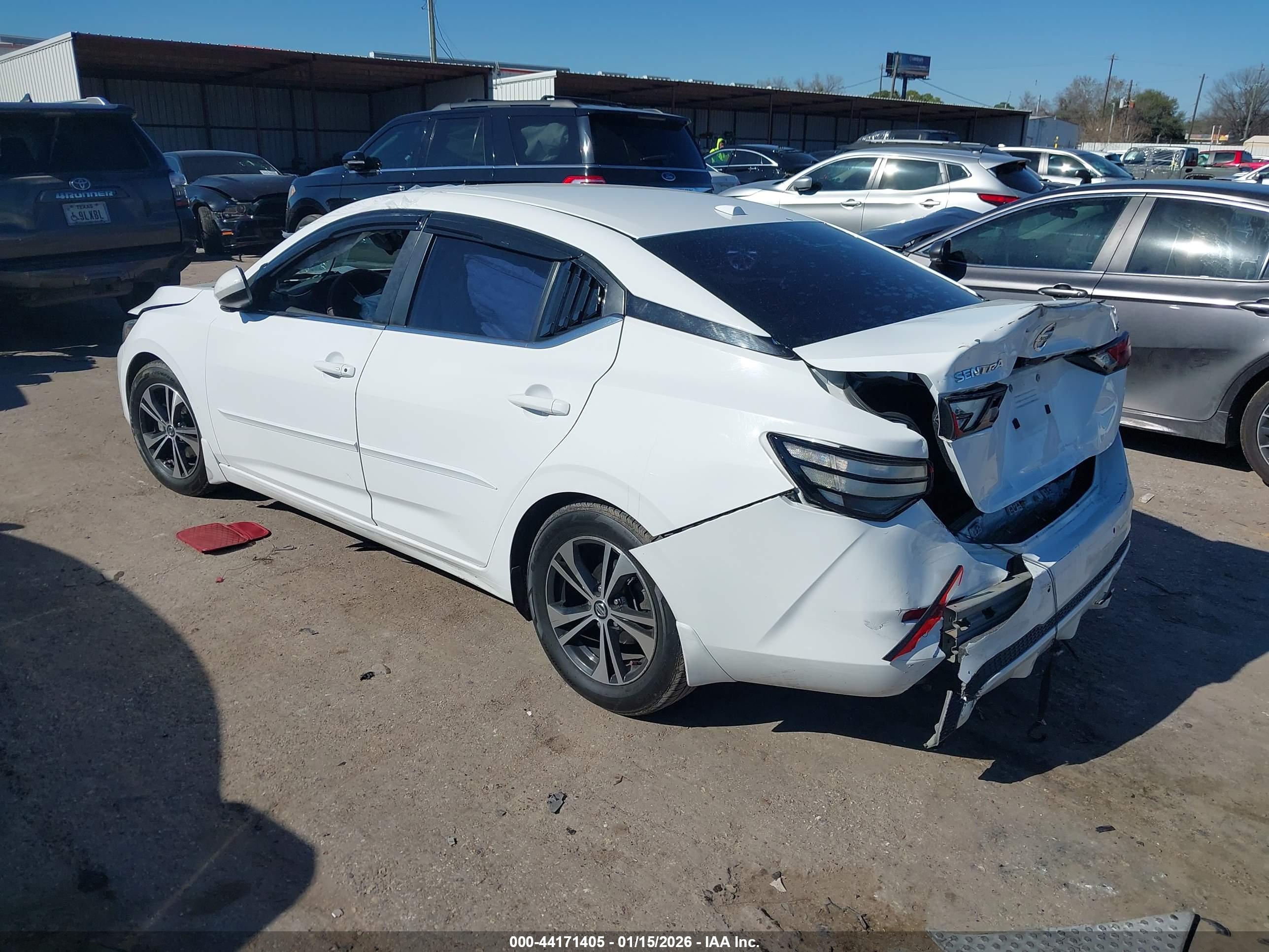 NISSAN SENTRA image 3