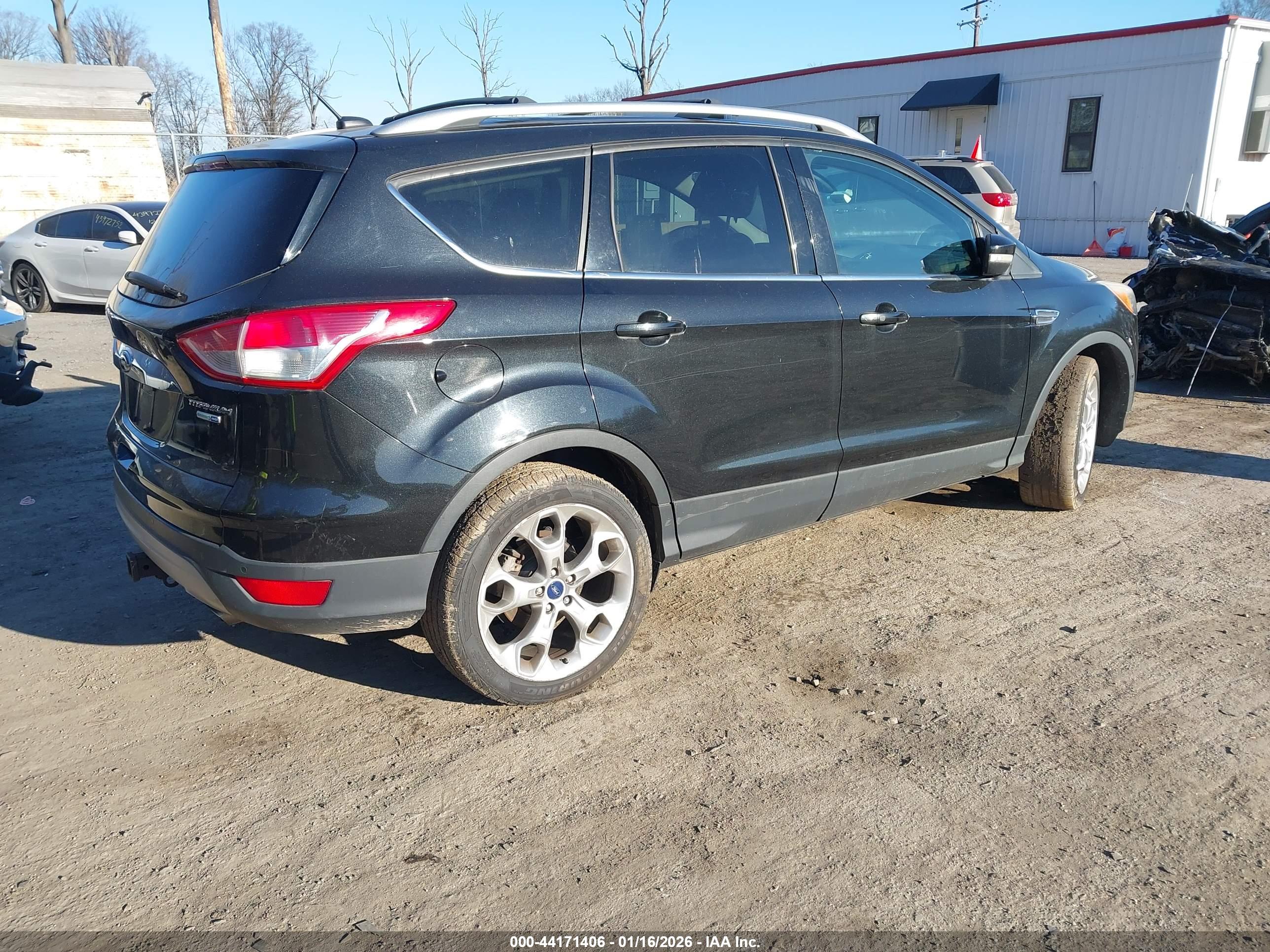 FORD ESCAPE image 4