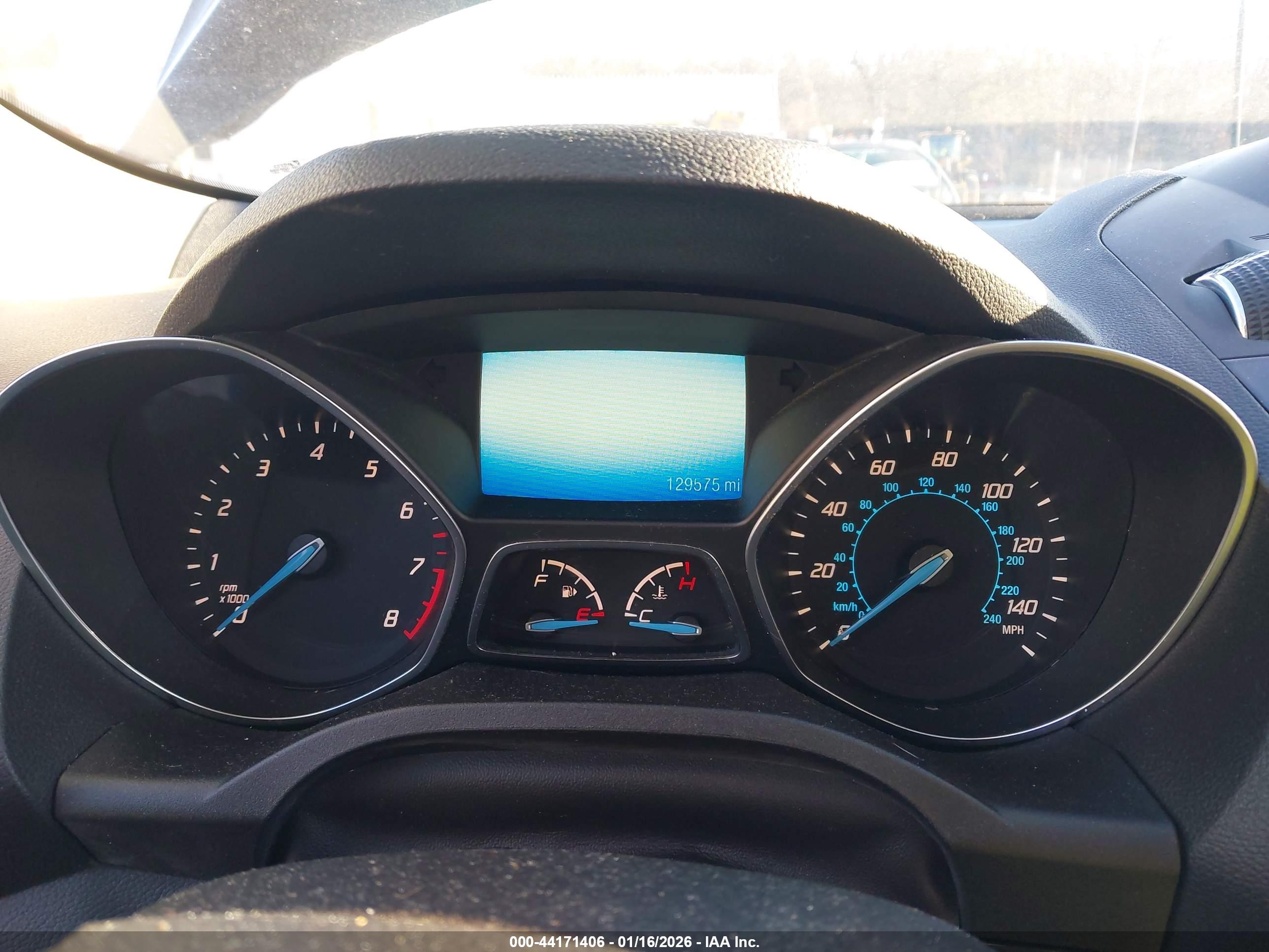 FORD ESCAPE image 7
