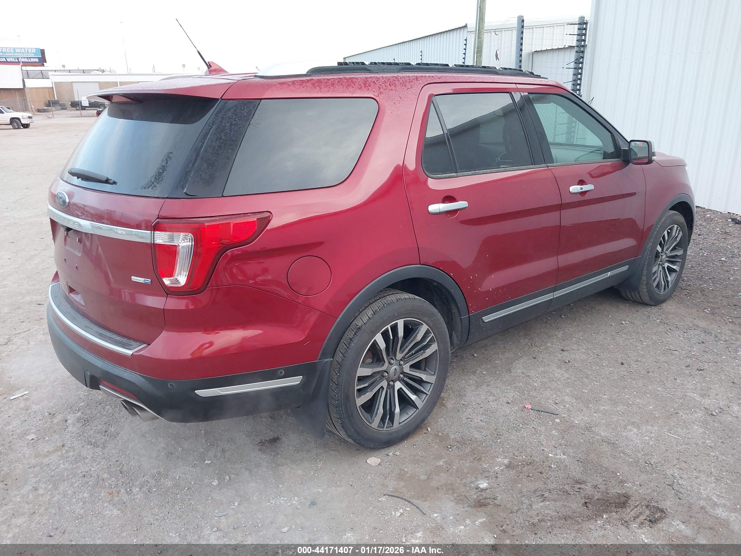 FORD EXPLORER image 4