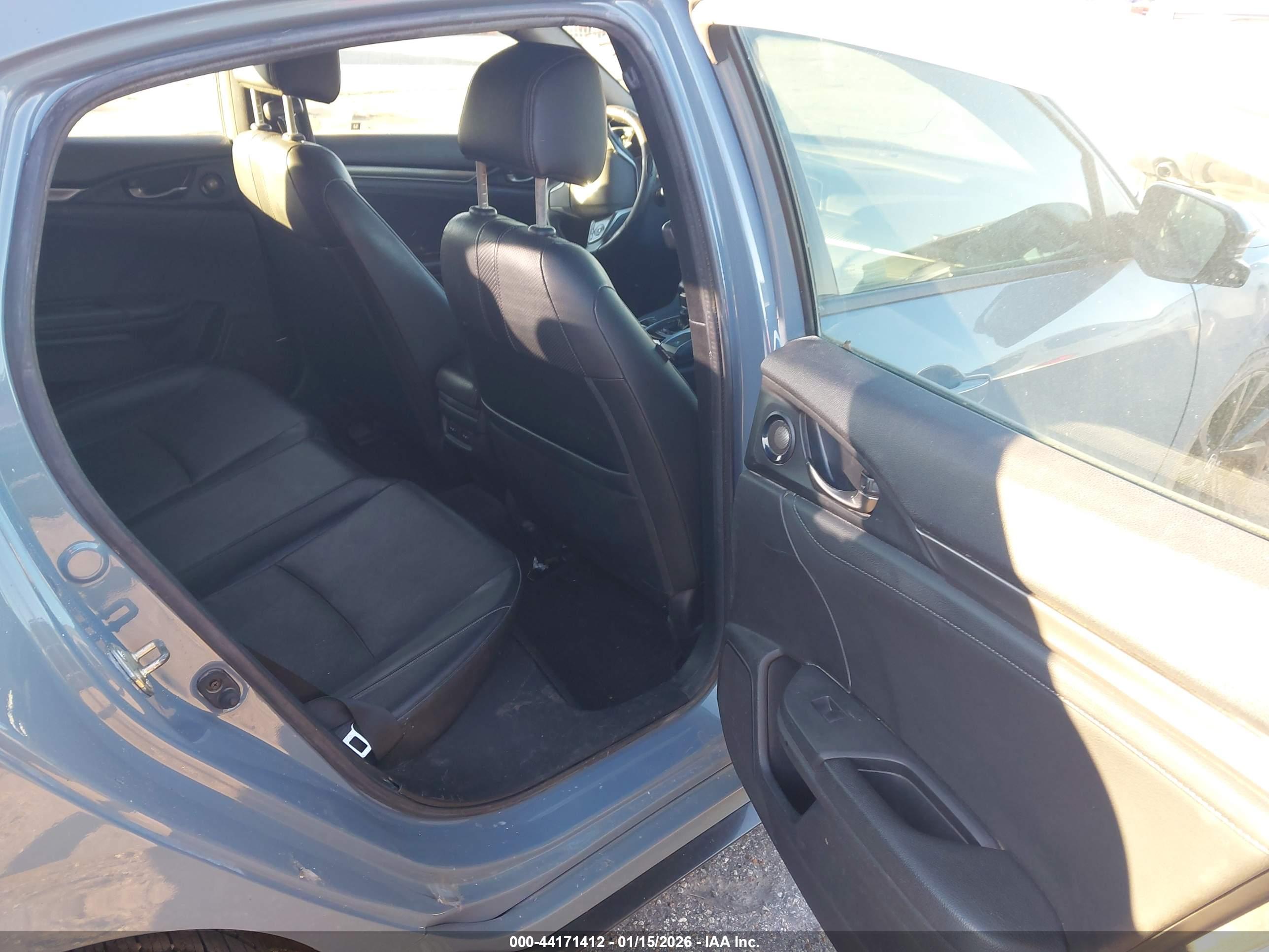 HONDA CIVIC image 8
