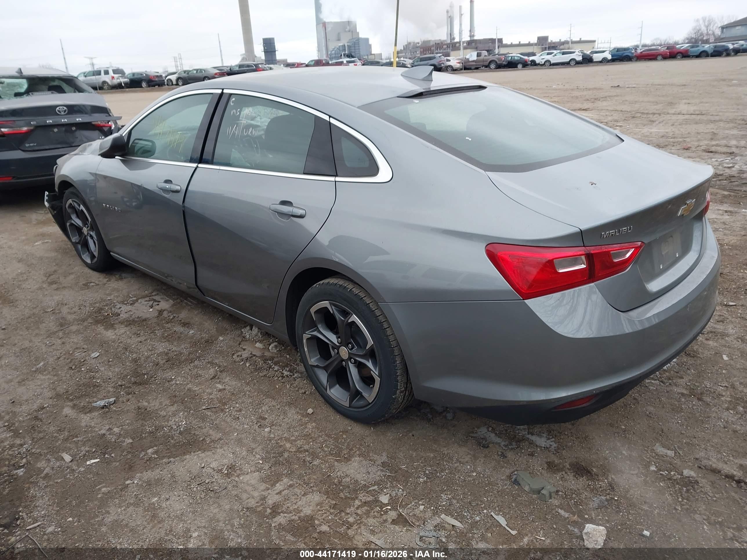 CHEVROLET MALIBU image 3