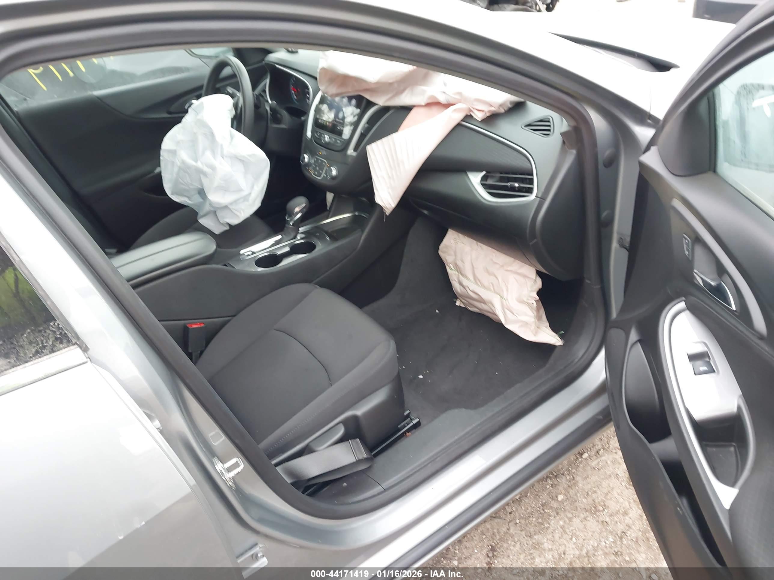 CHEVROLET MALIBU image 5