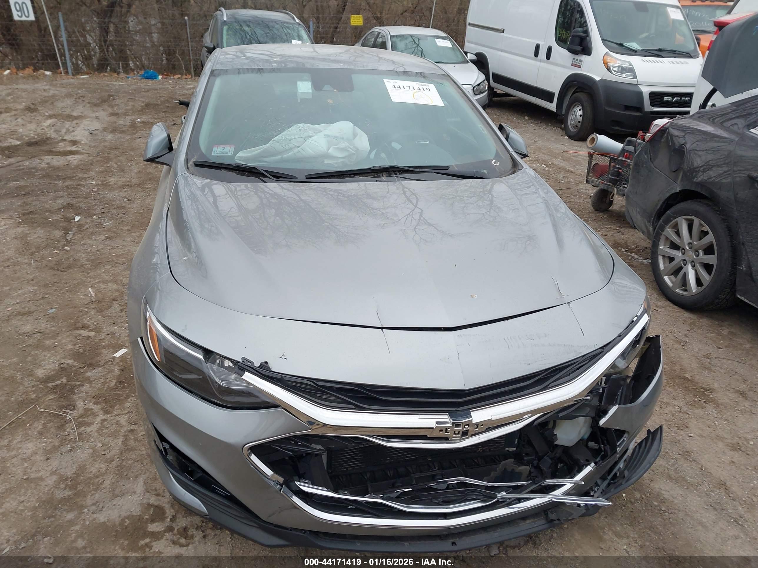 CHEVROLET MALIBU image 6
