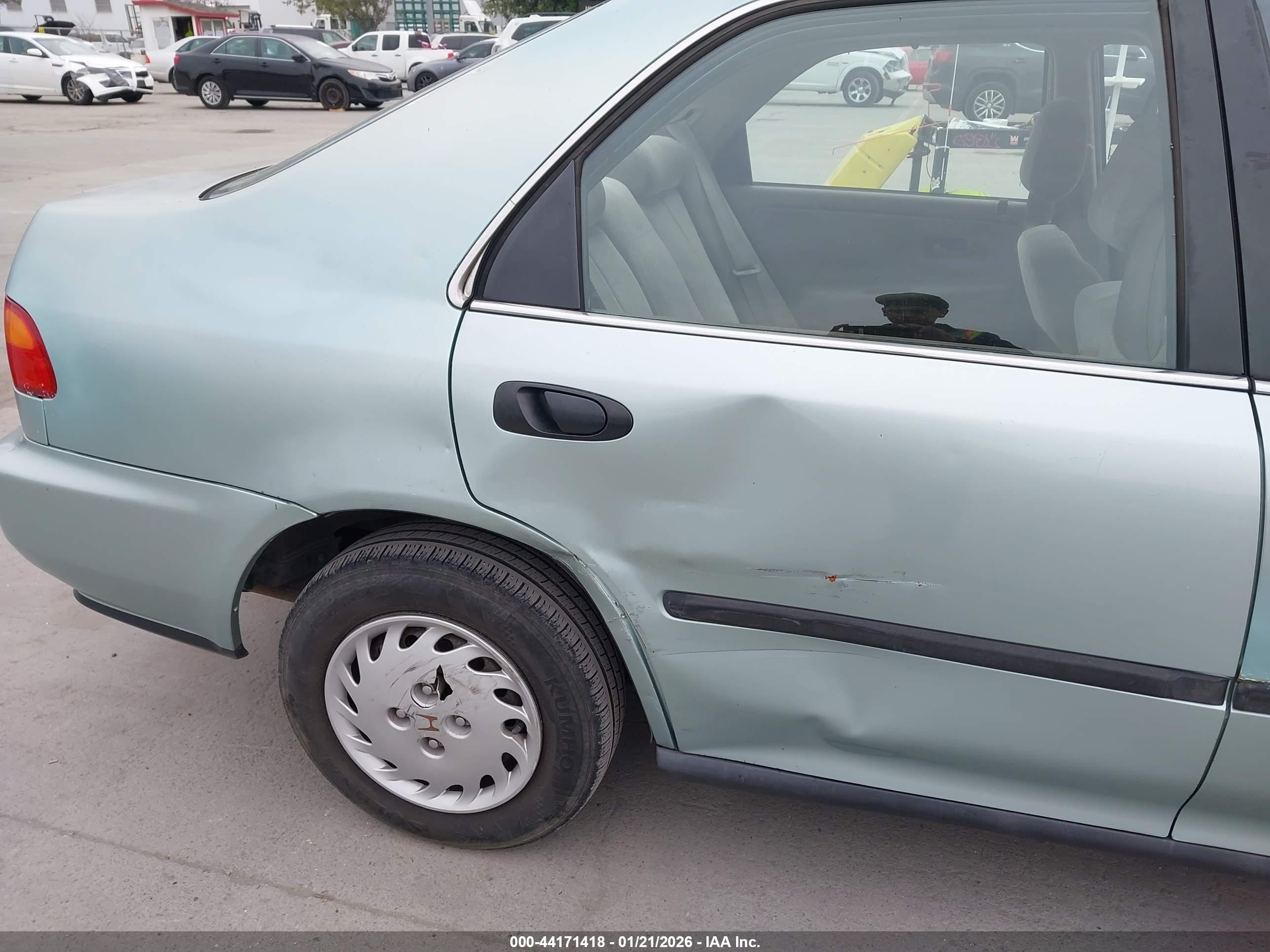 HONDA CIVIC image 6