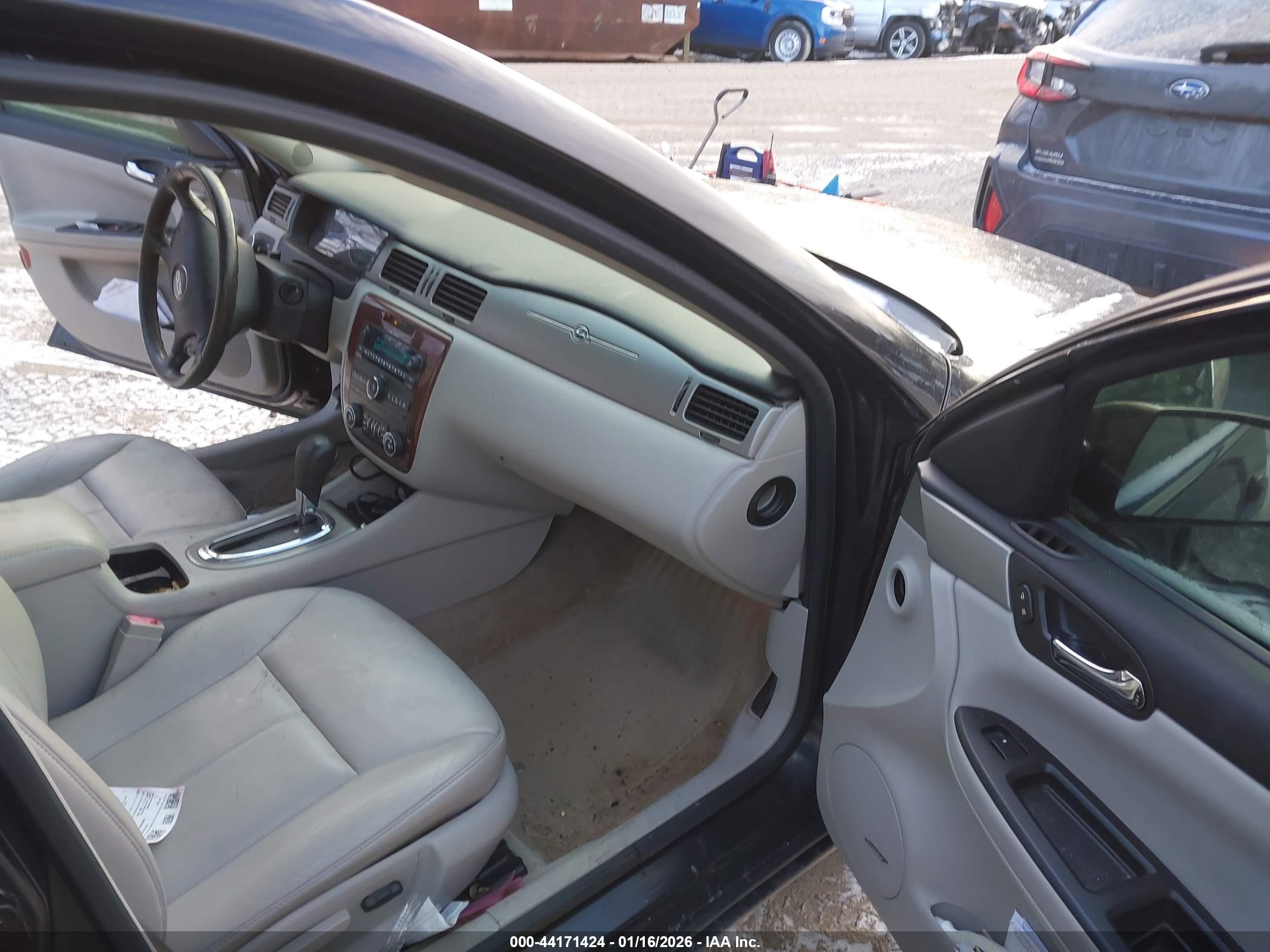 CHEVROLET IMPALA image 5