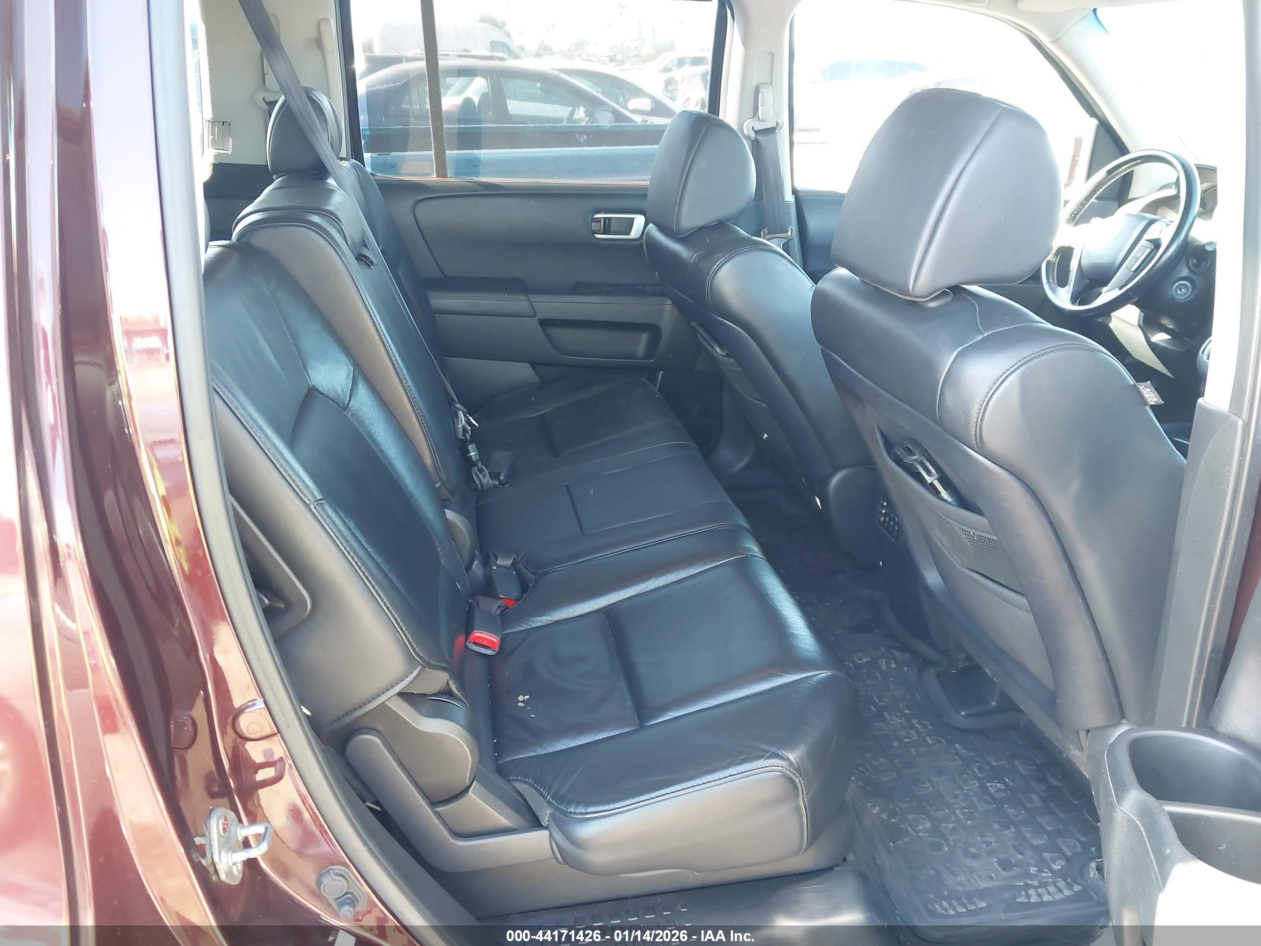HONDA PILOT image 8
