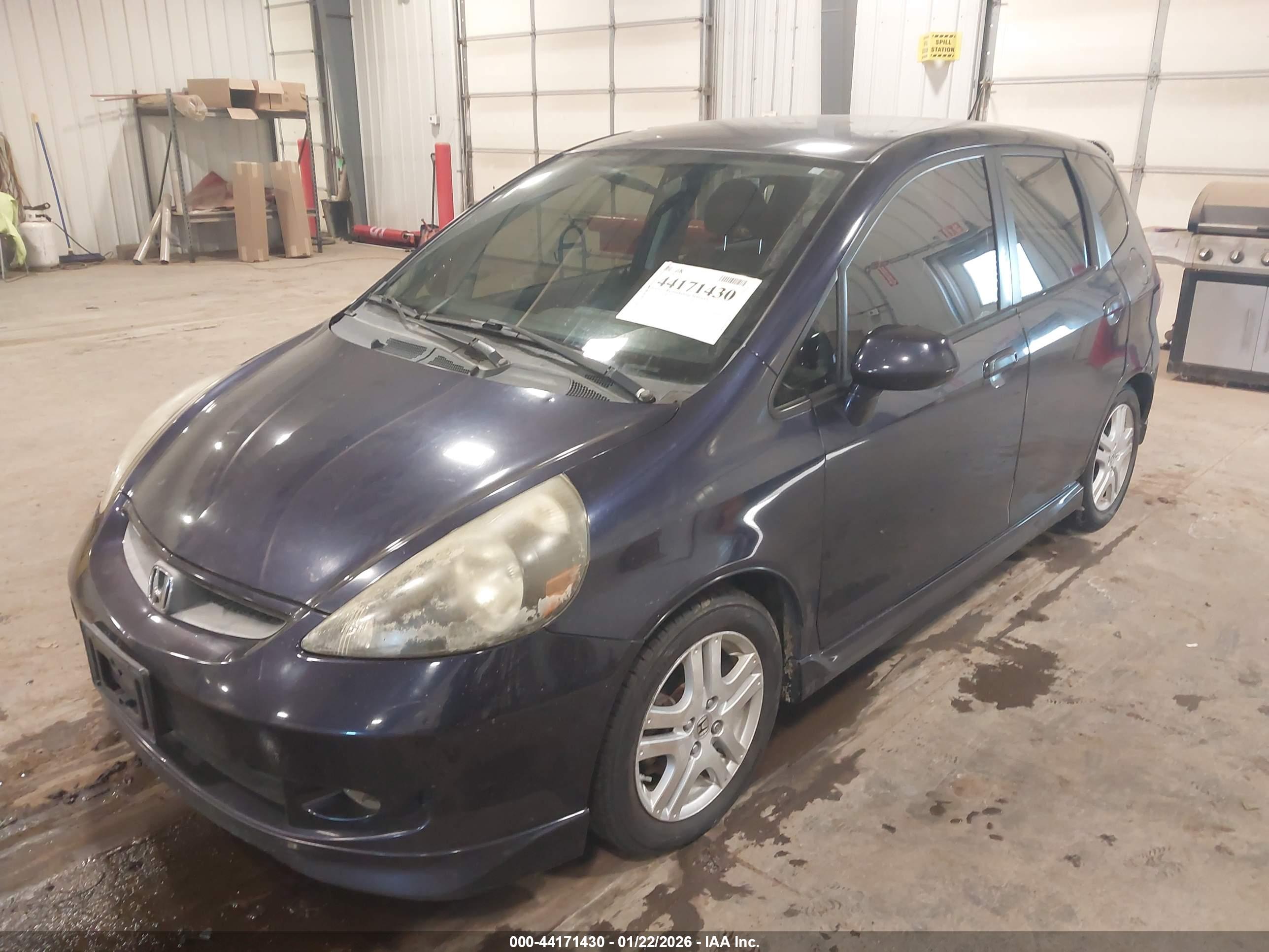 HONDA FIT image 2