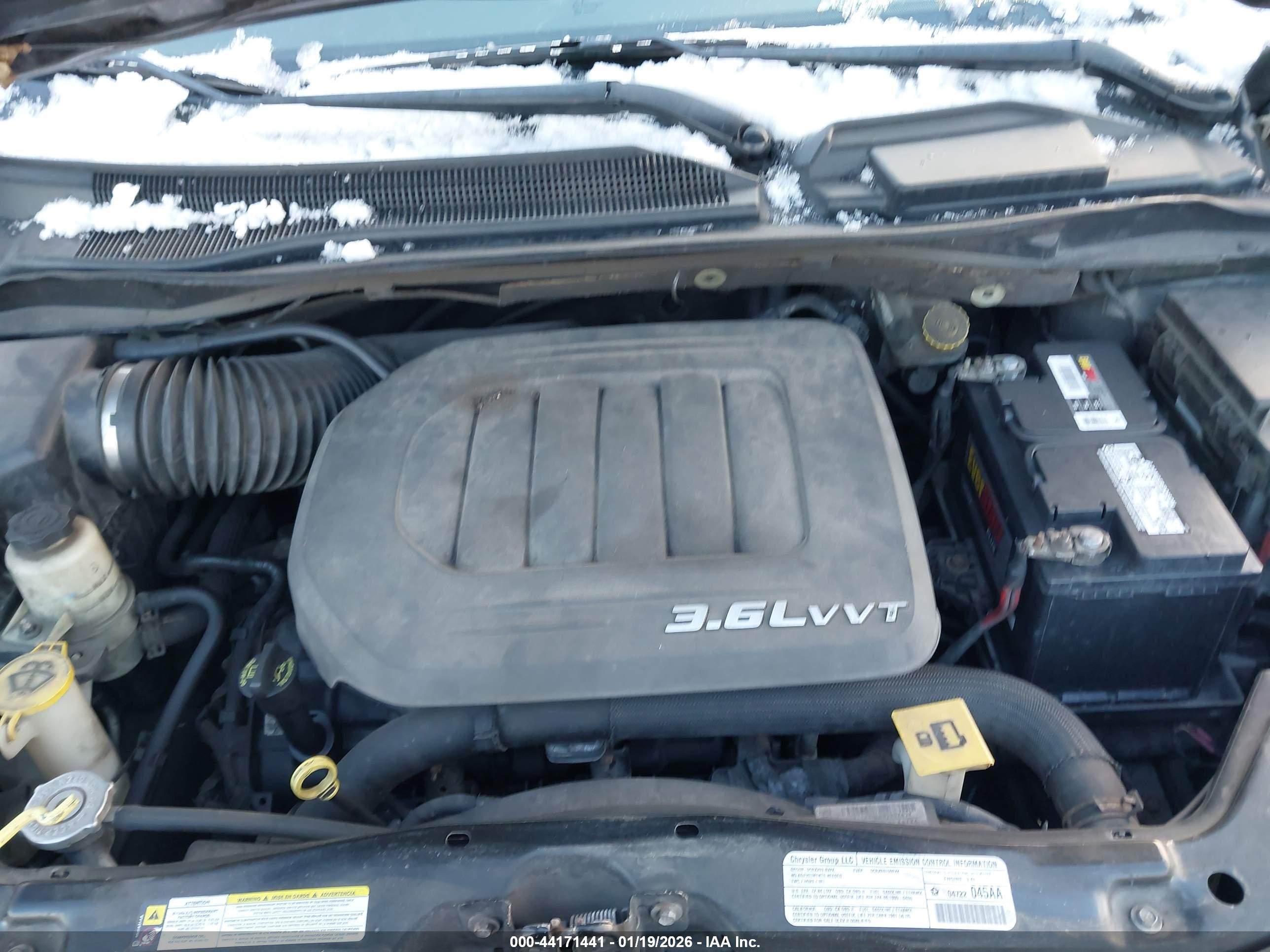CHRYSLER TOWN image 10