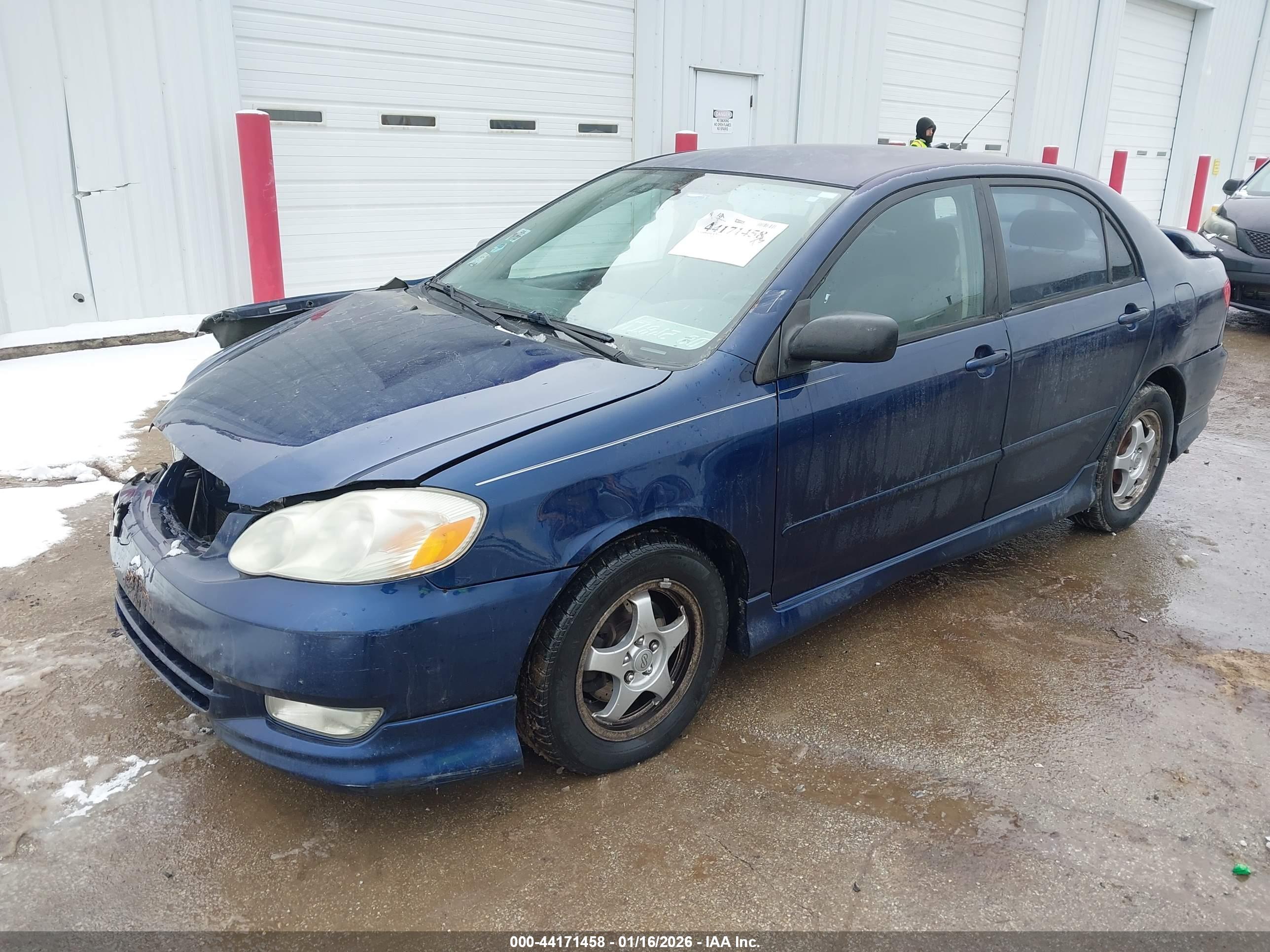 TOYOTA COROLLA image 2