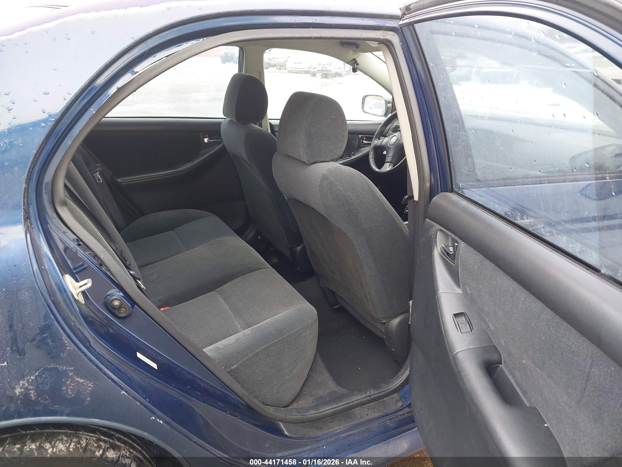 TOYOTA COROLLA image 8