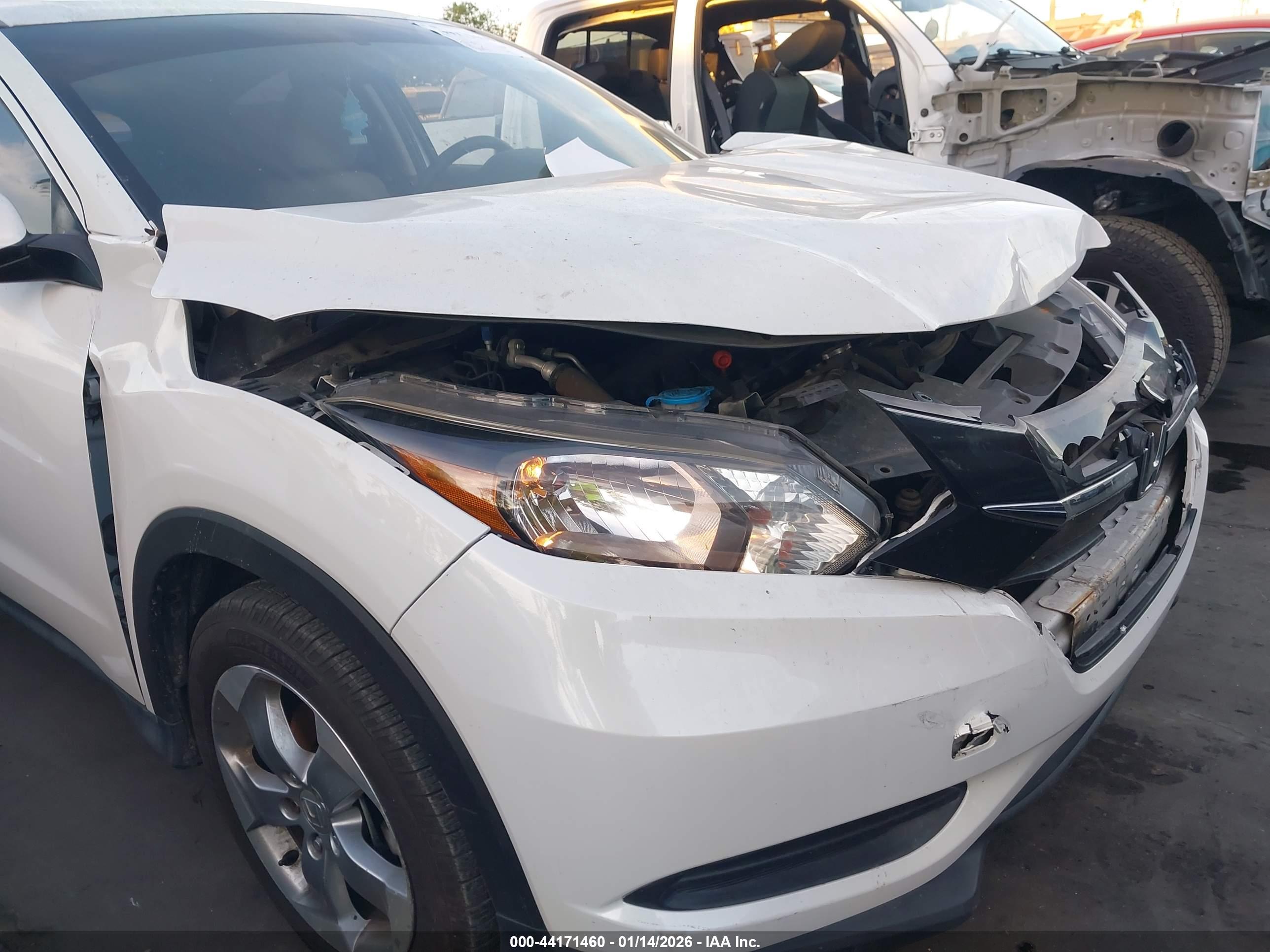 HONDA HR-V image 6
