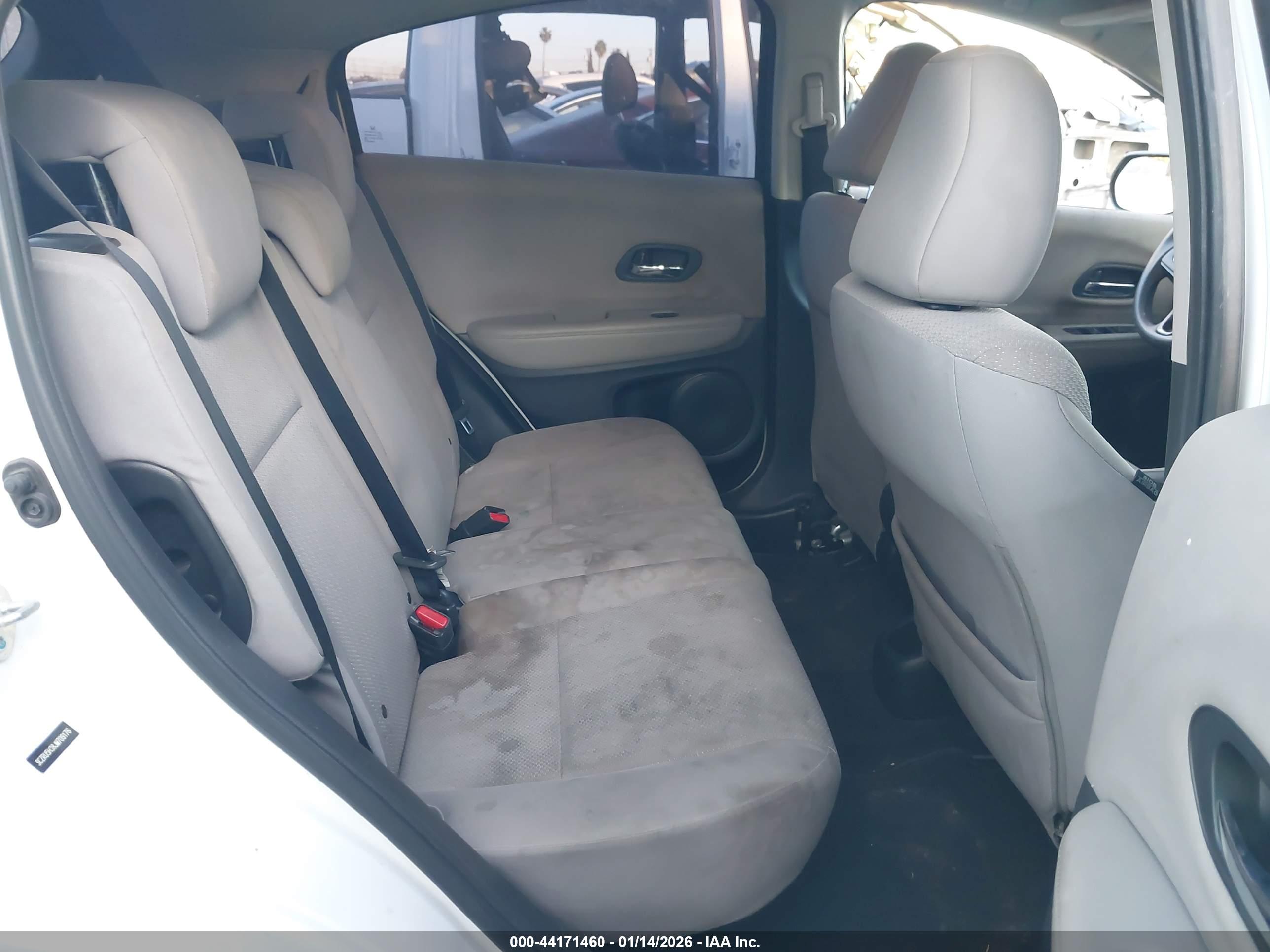 HONDA HR-V image 8