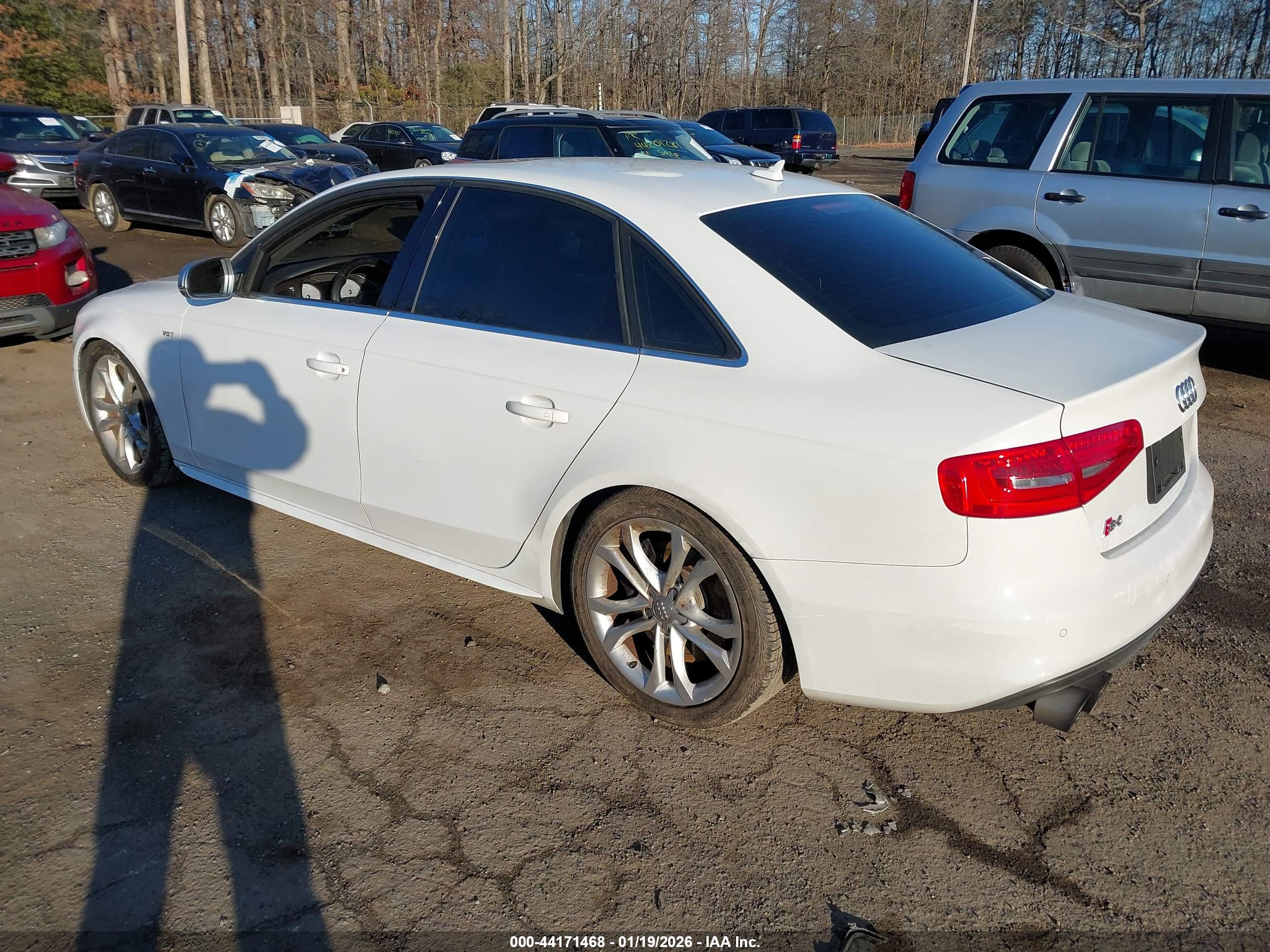 AUDI S4 image 3