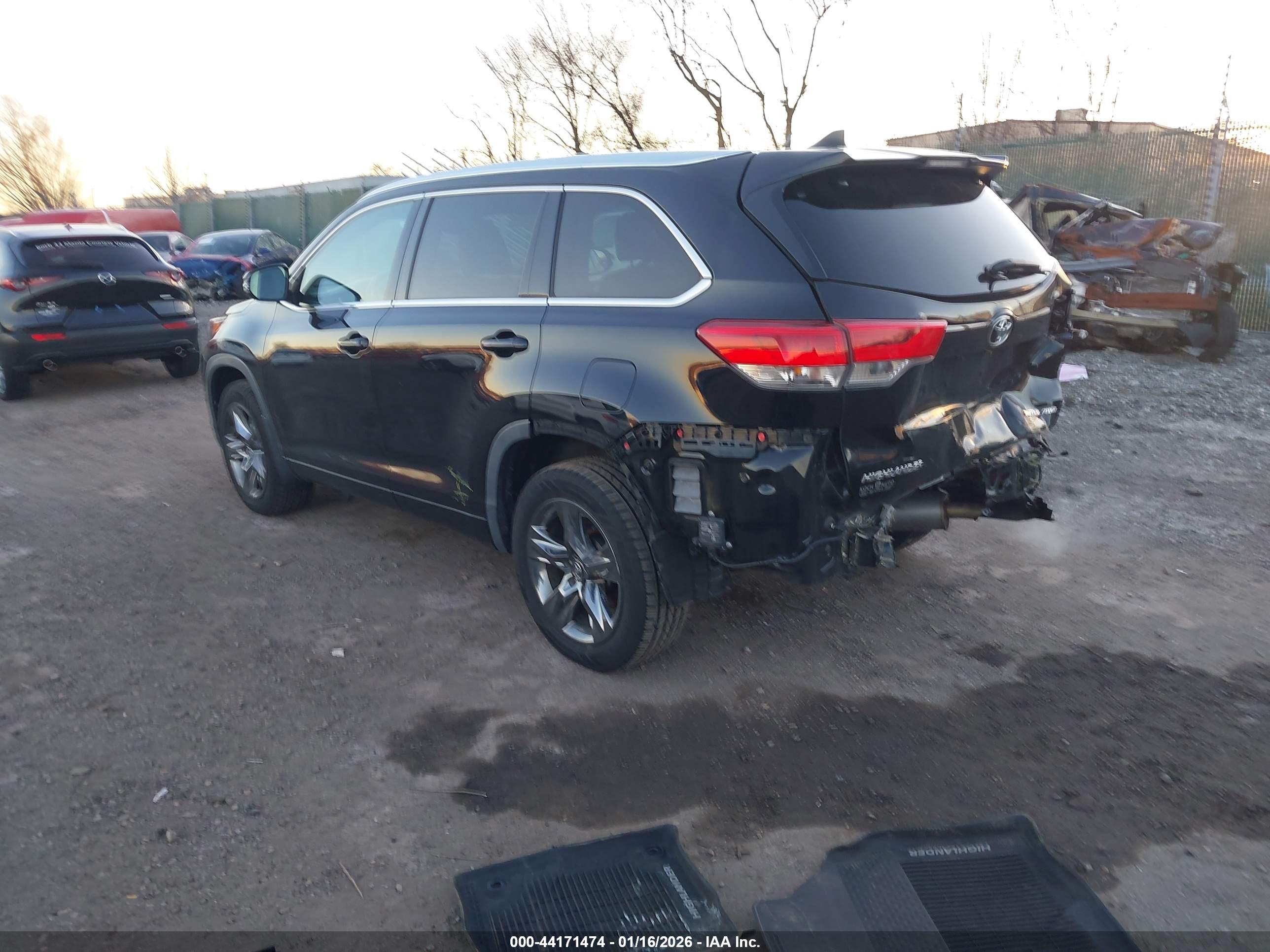 TOYOTA HIGHLANDER image 3