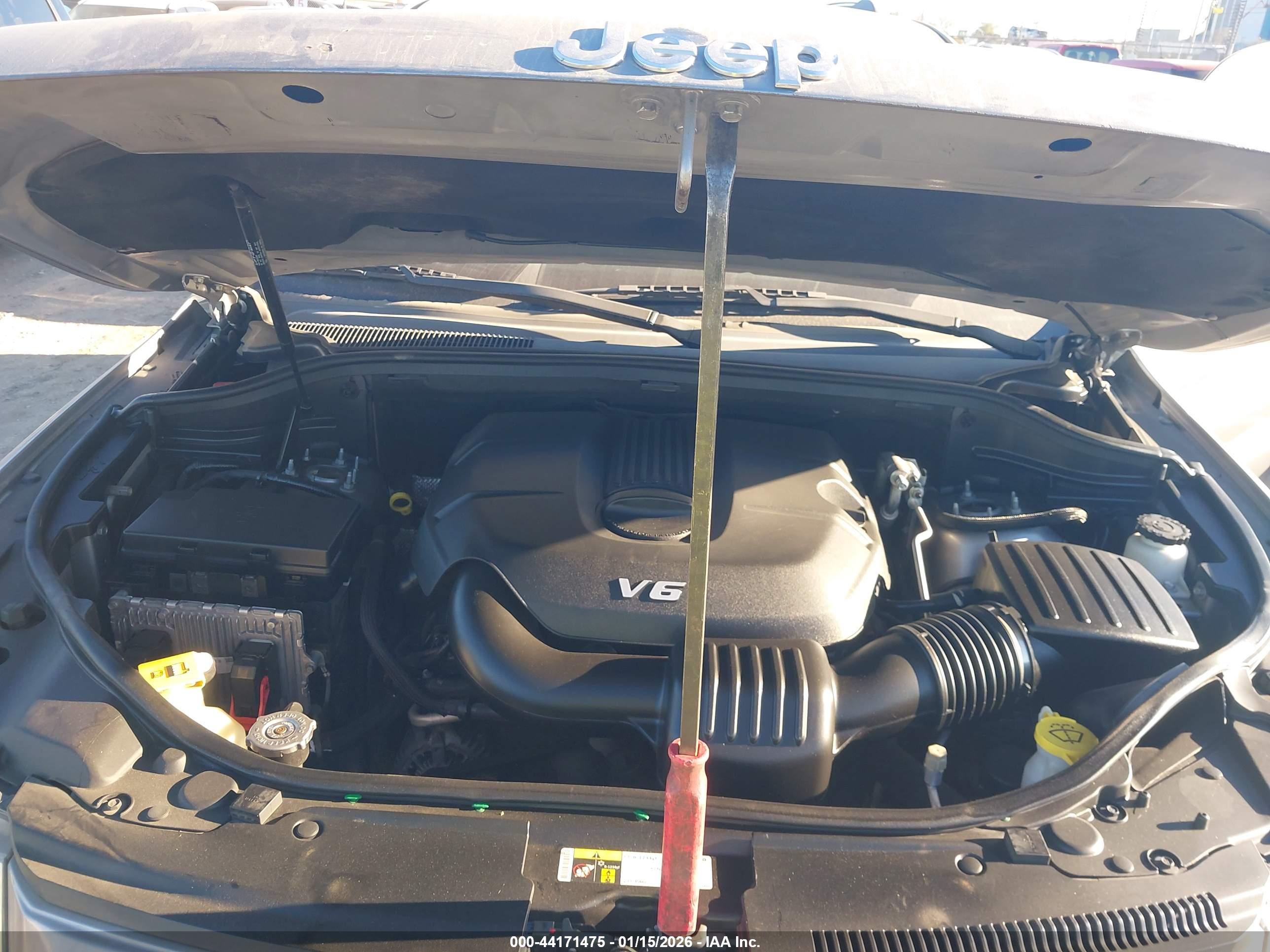JEEP GRAND image 10