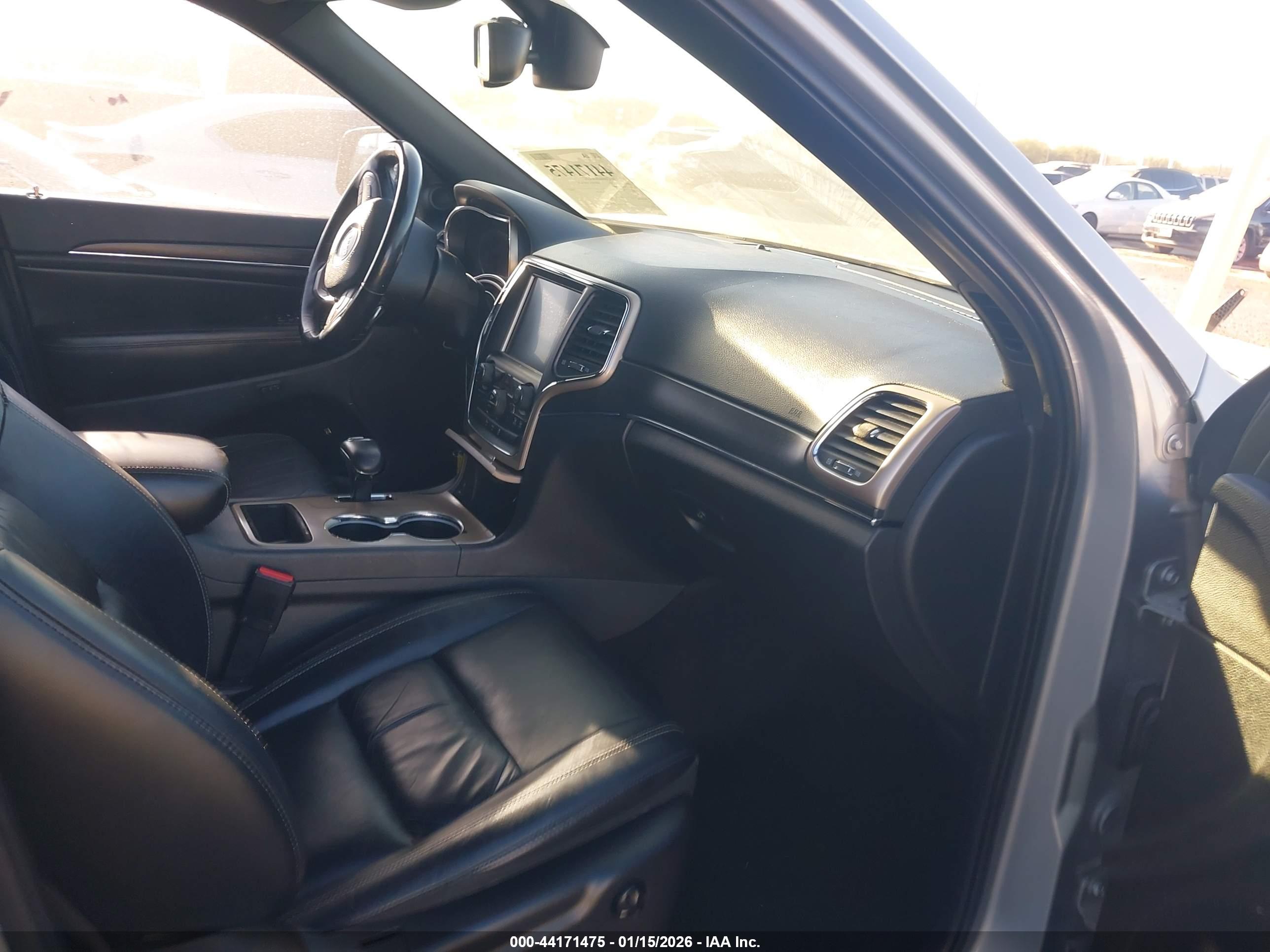 JEEP GRAND image 5