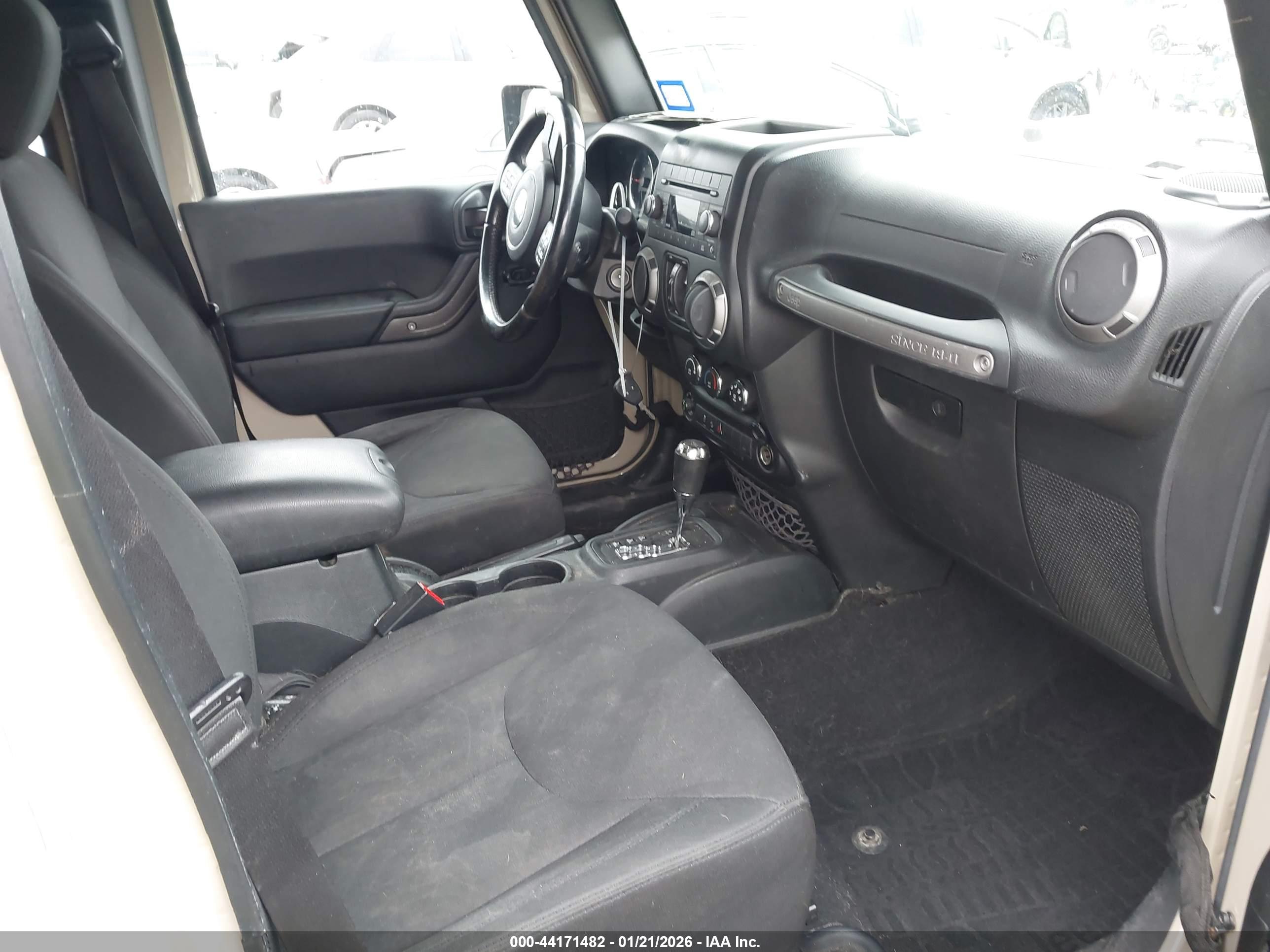 JEEP WRANGLER image 5