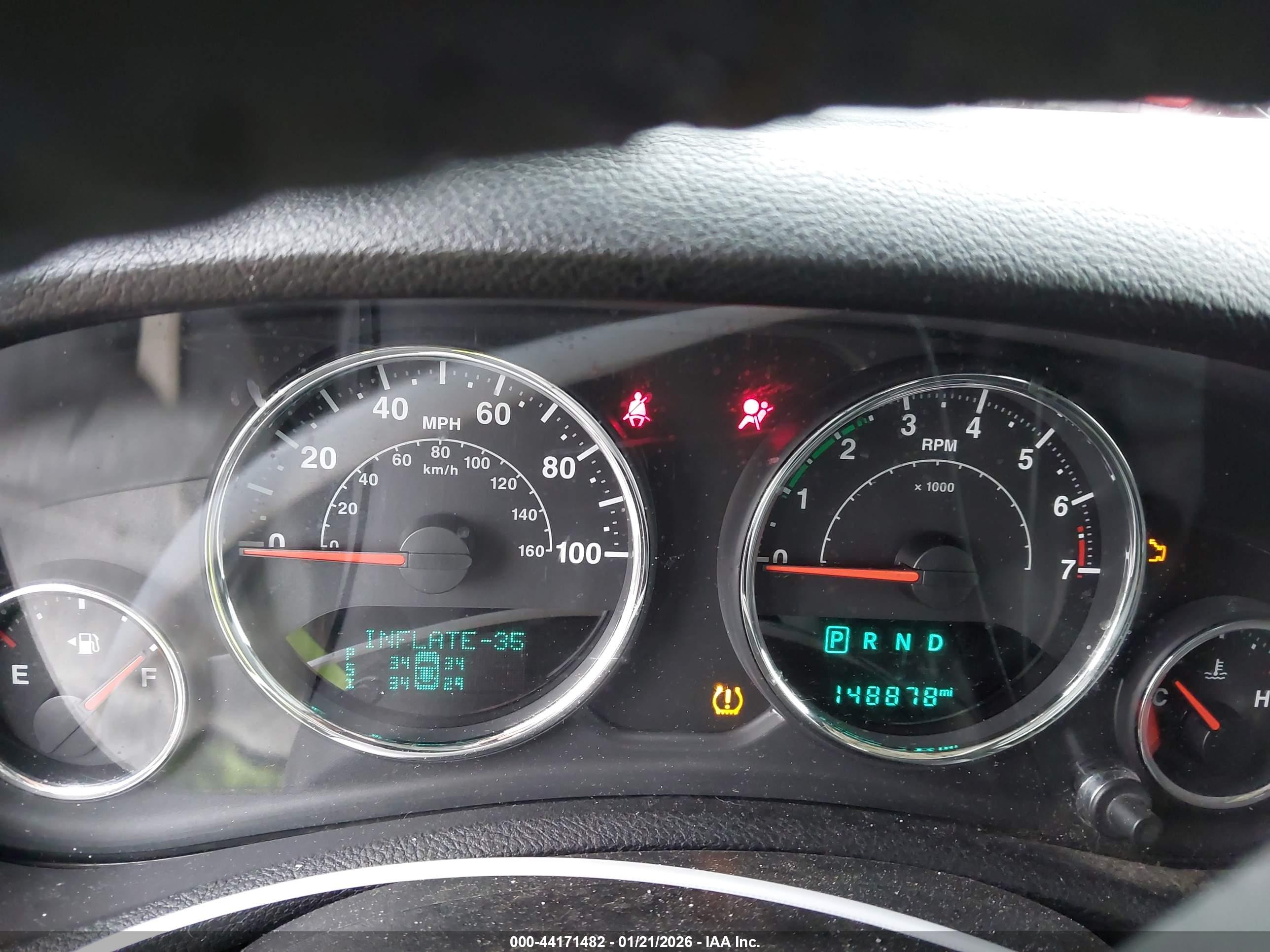 JEEP WRANGLER image 7