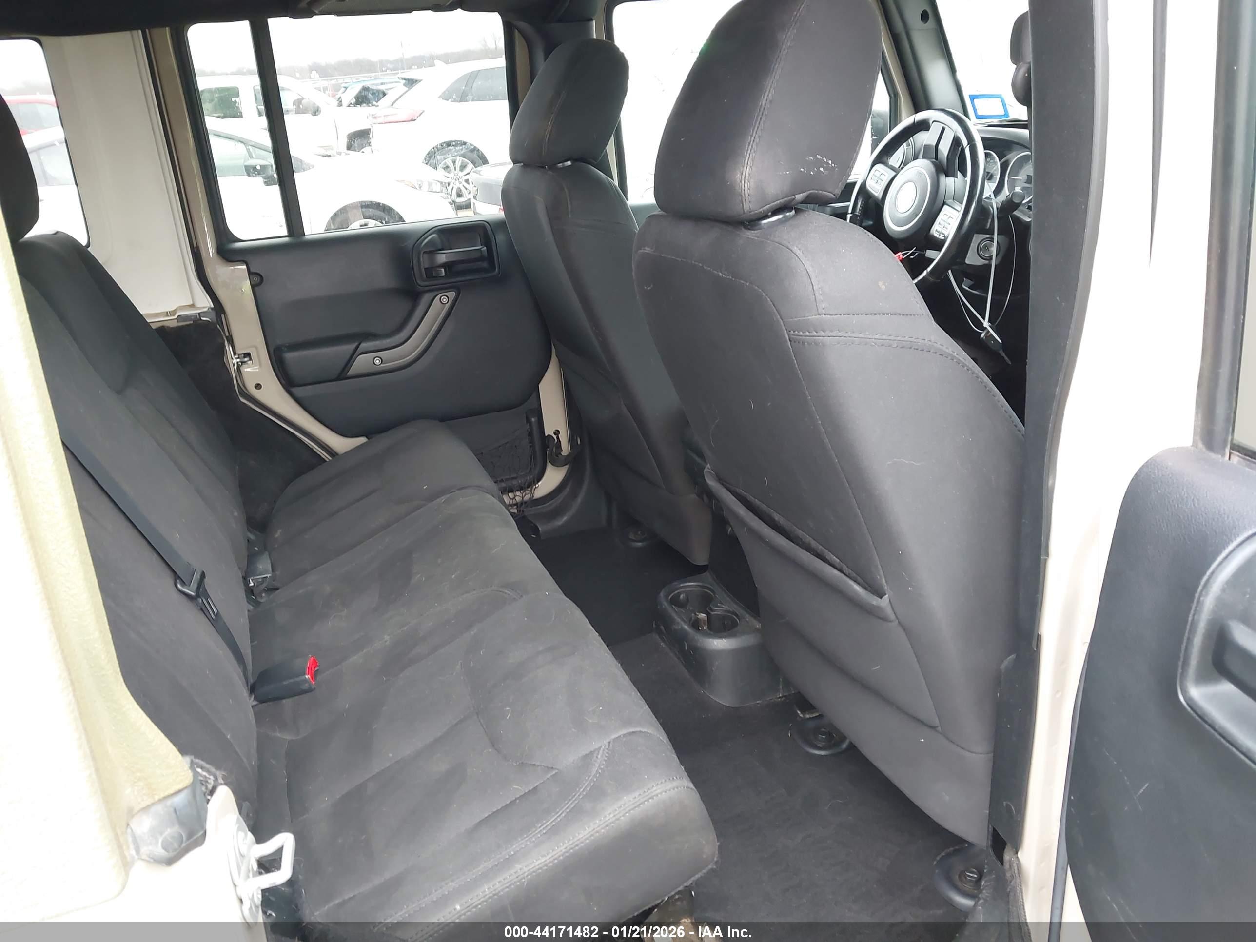 JEEP WRANGLER image 8