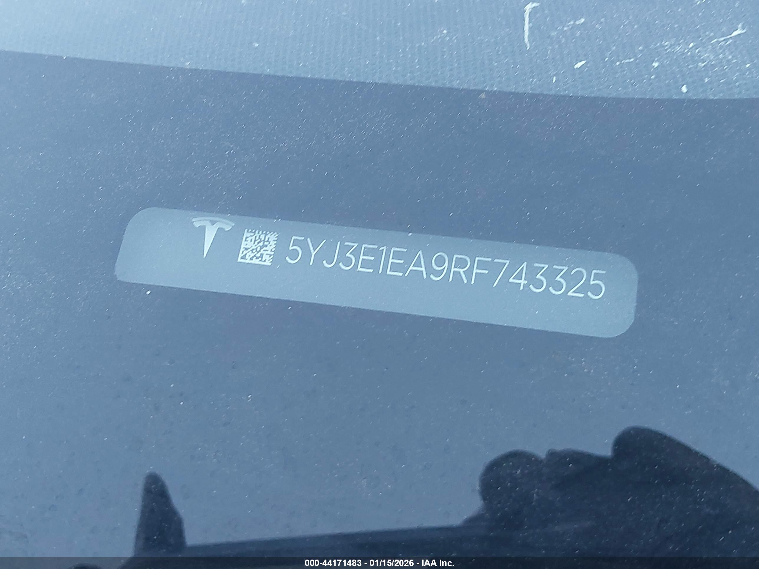 TESLA MODEL image 9