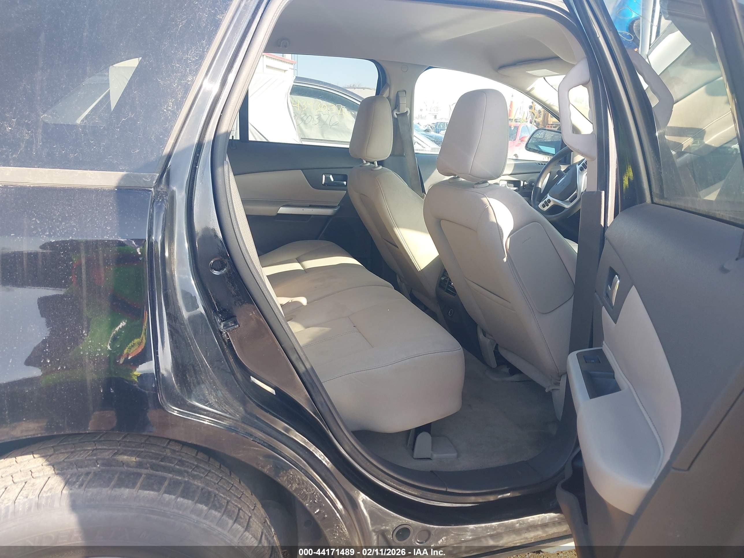 FORD EDGE image 8