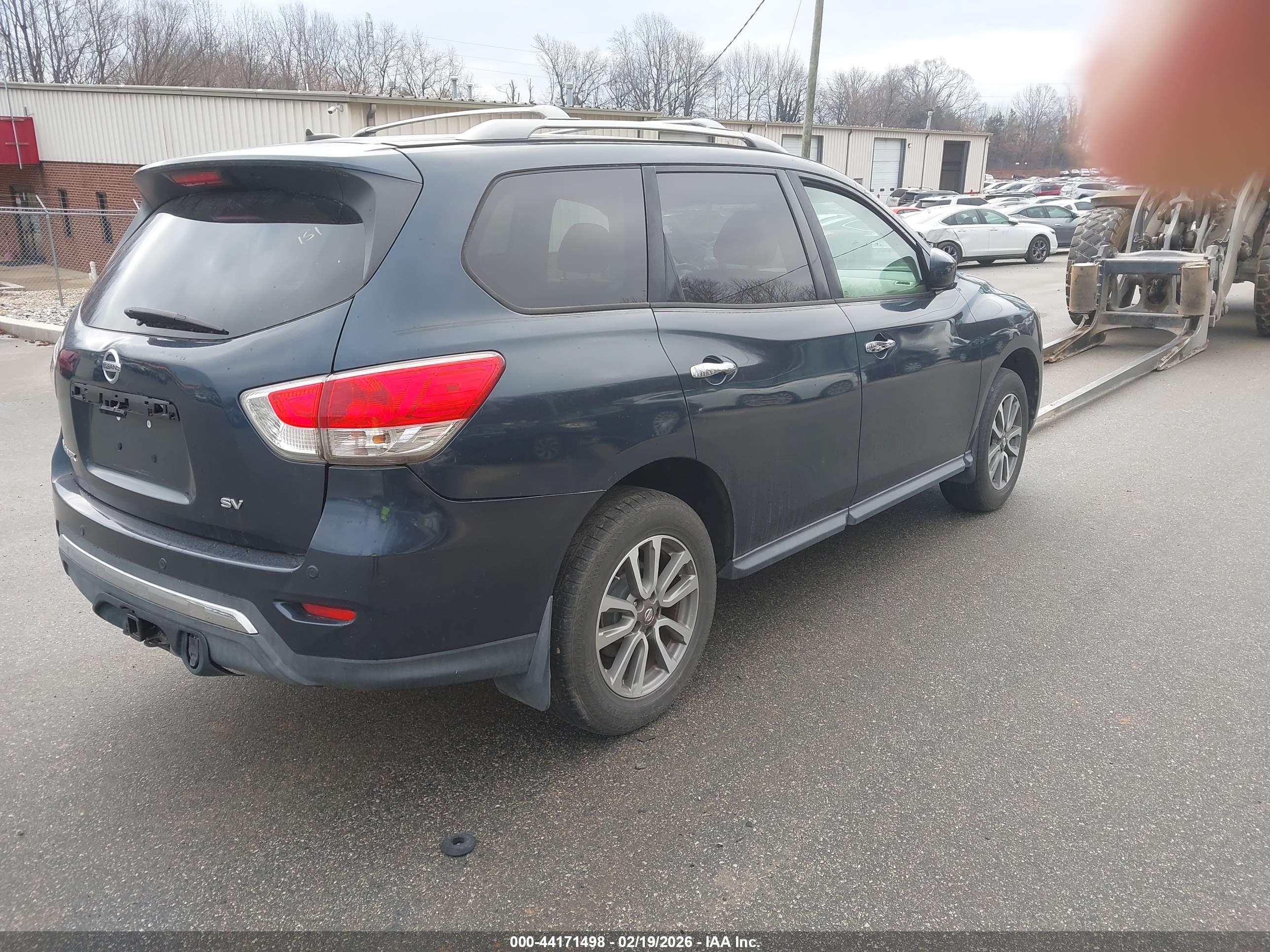 NISSAN PATHFINDER image 4
