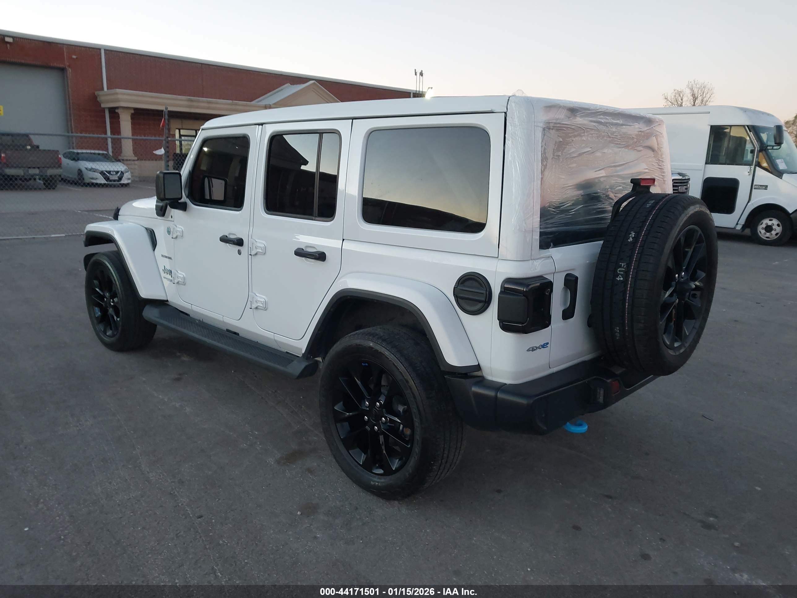 JEEP WRANGLER image 3