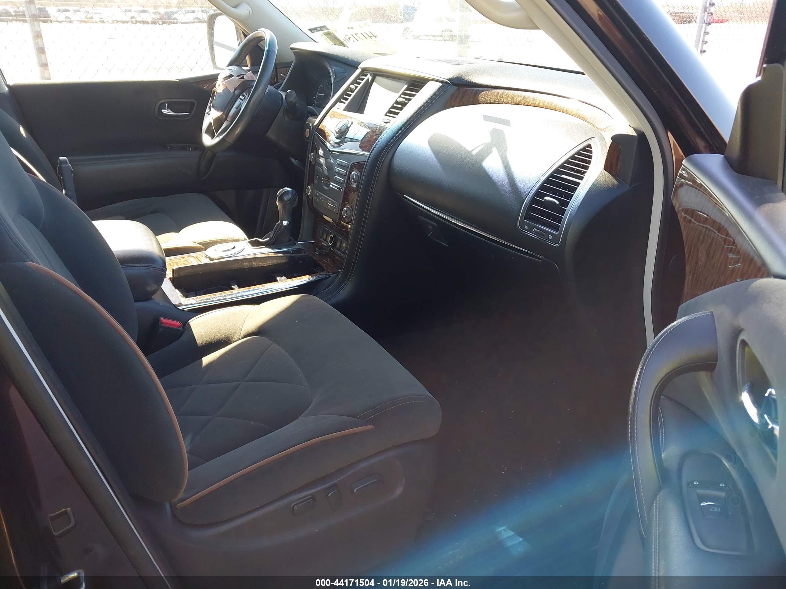 NISSAN ARMADA image 5