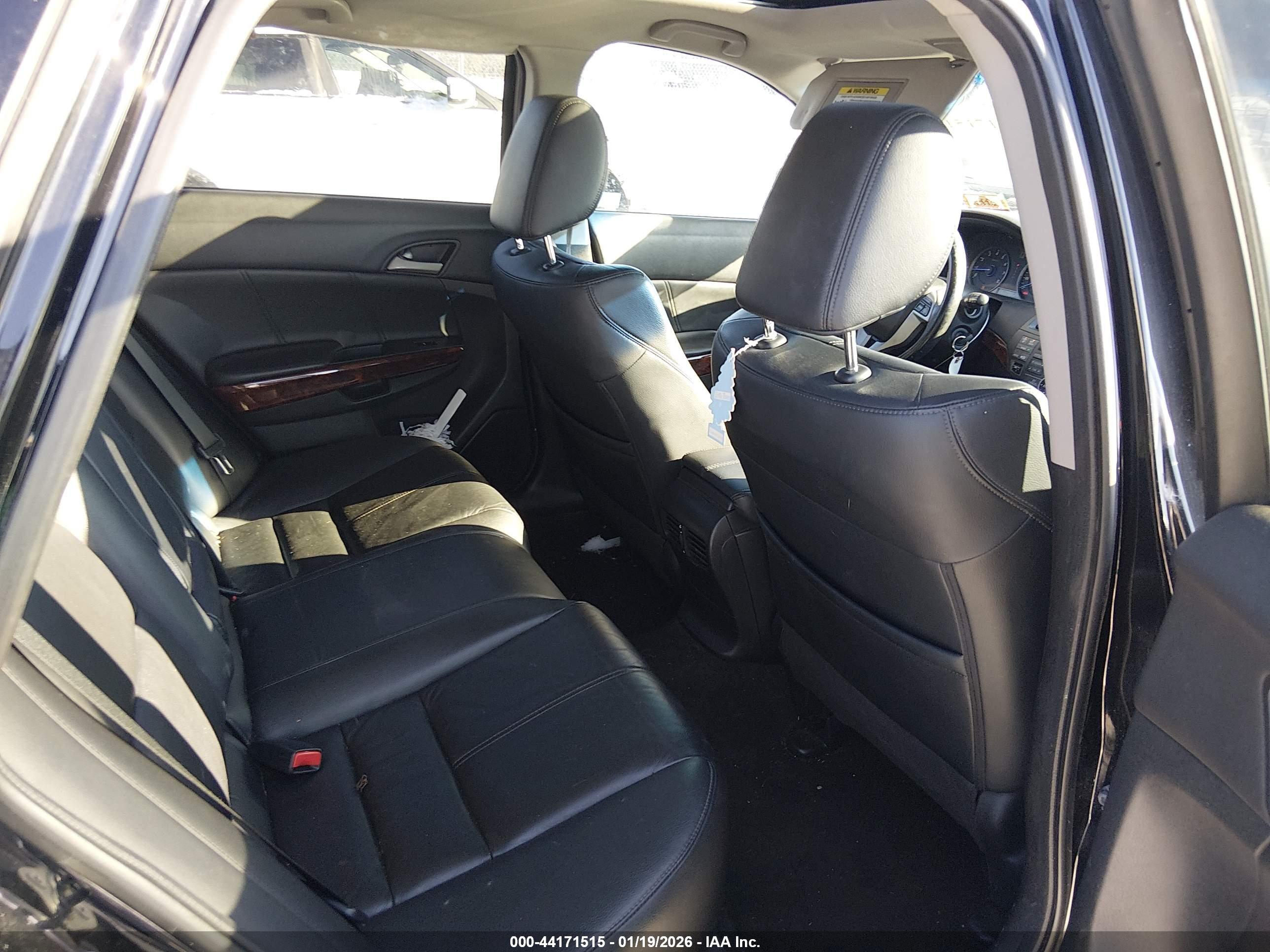 HONDA ACCORD image 8