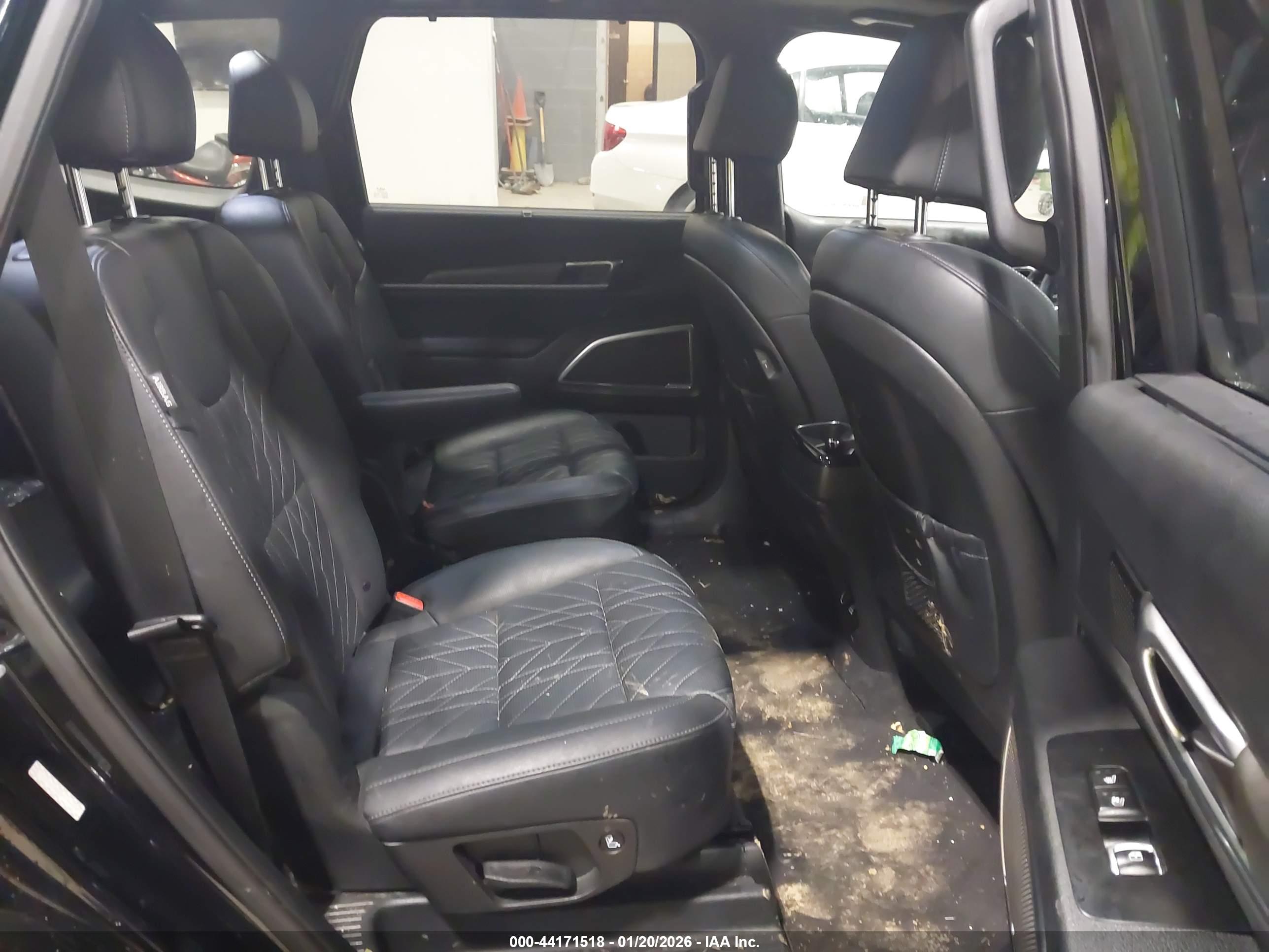 KIA TELLURIDE image 8