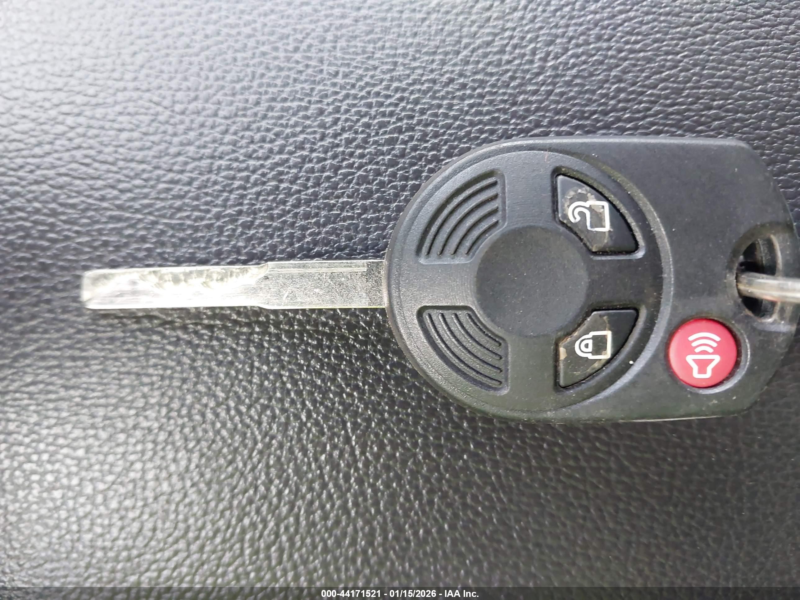 FORD ESCAPE image 11