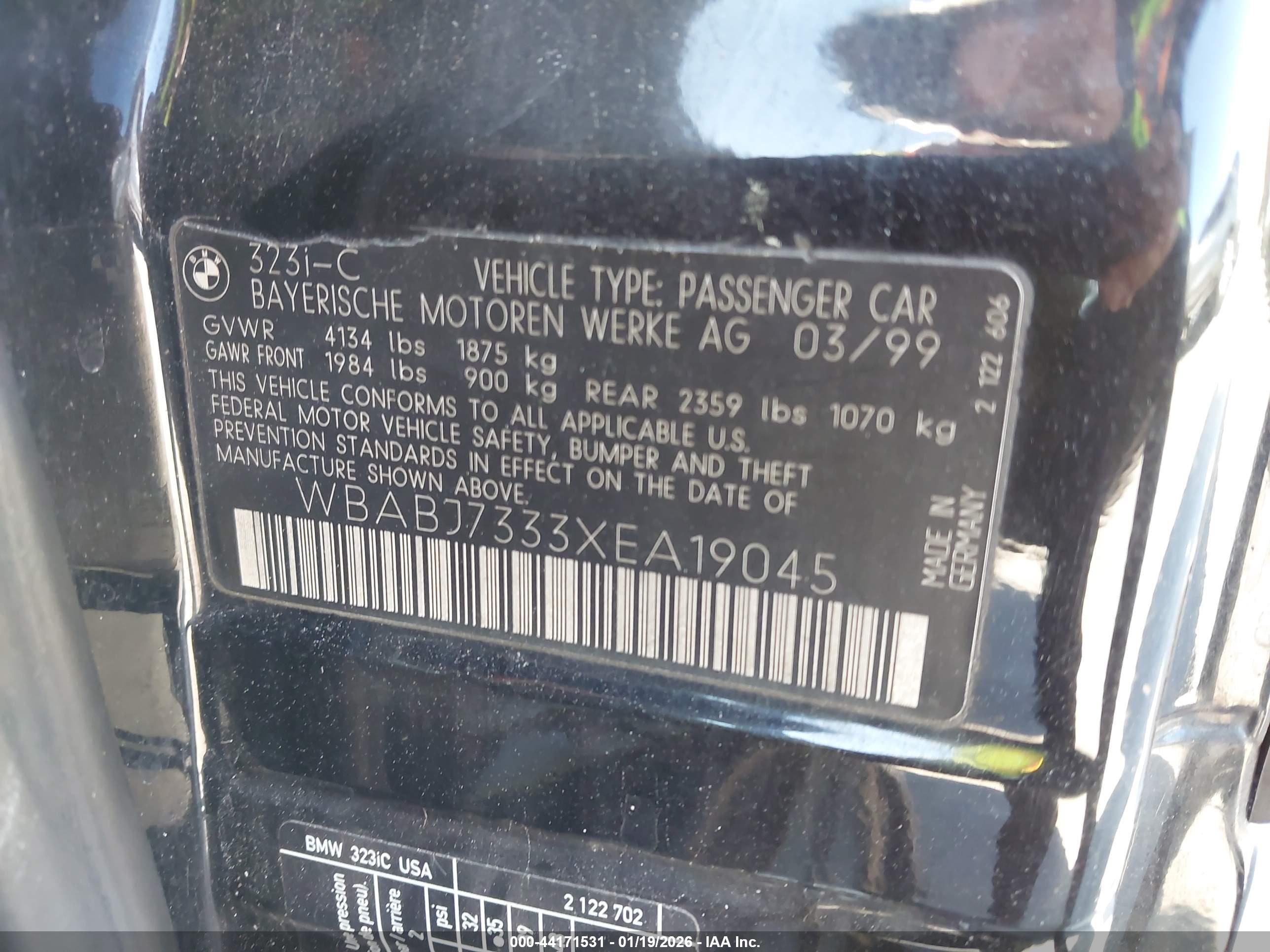 BMW 323IC image 9
