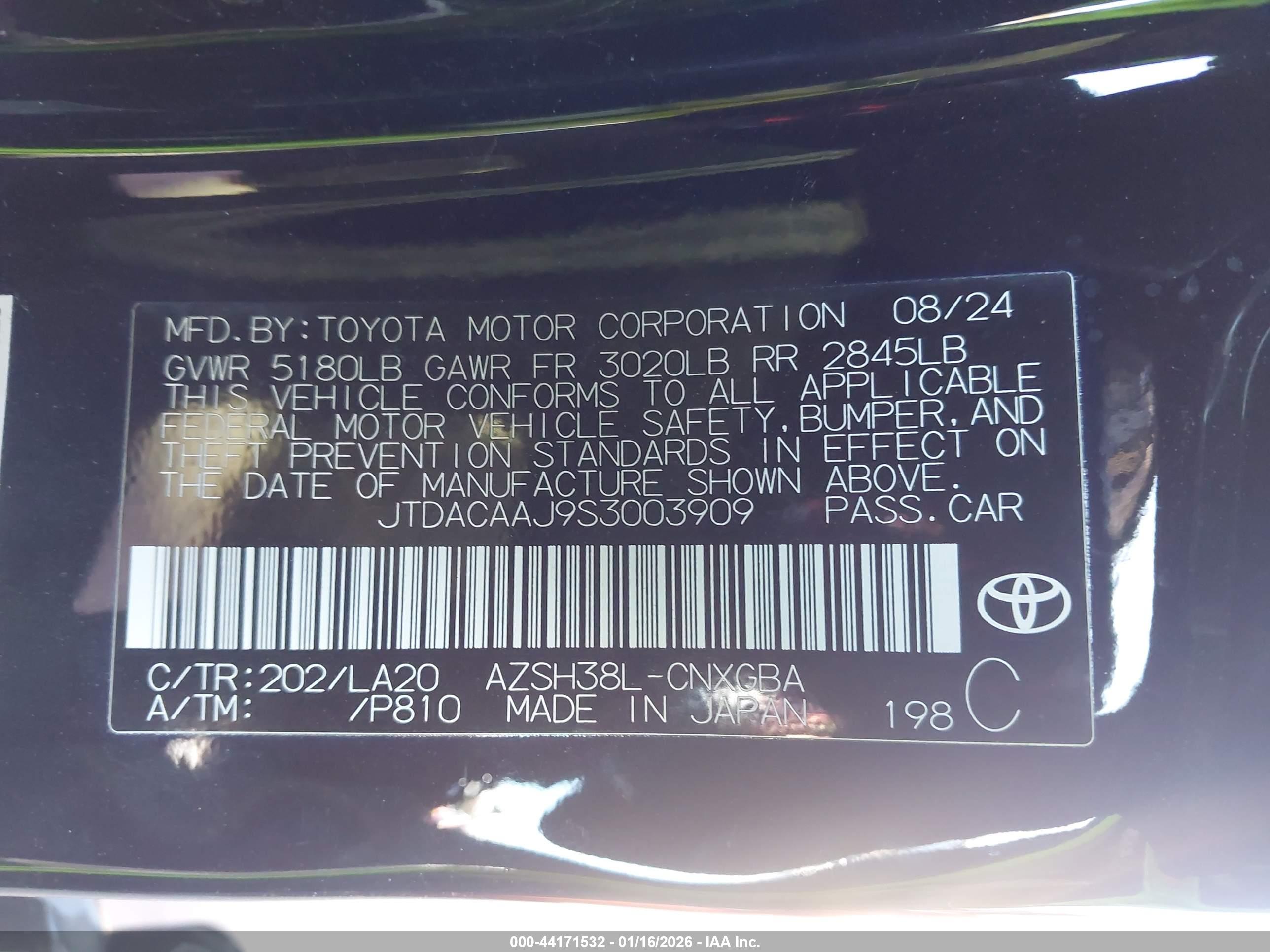 TOYOTA CROWN image 9