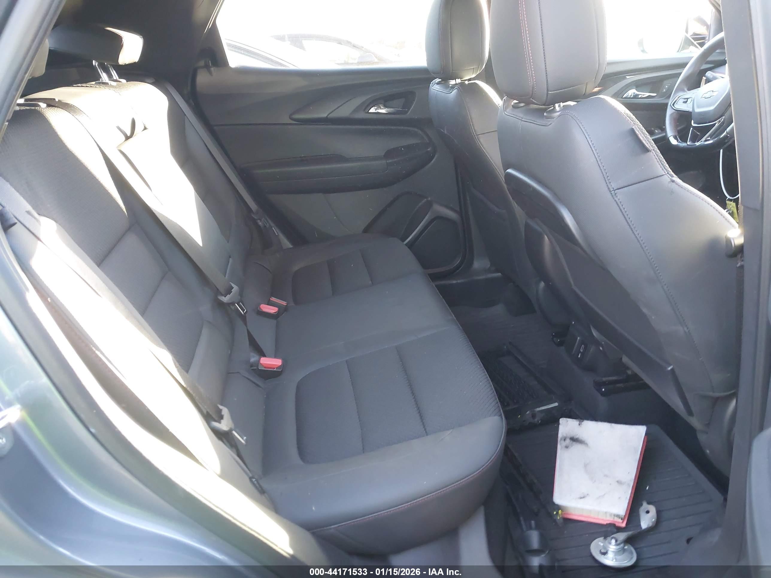 CHEVROLET TRAILBLAZER image 8