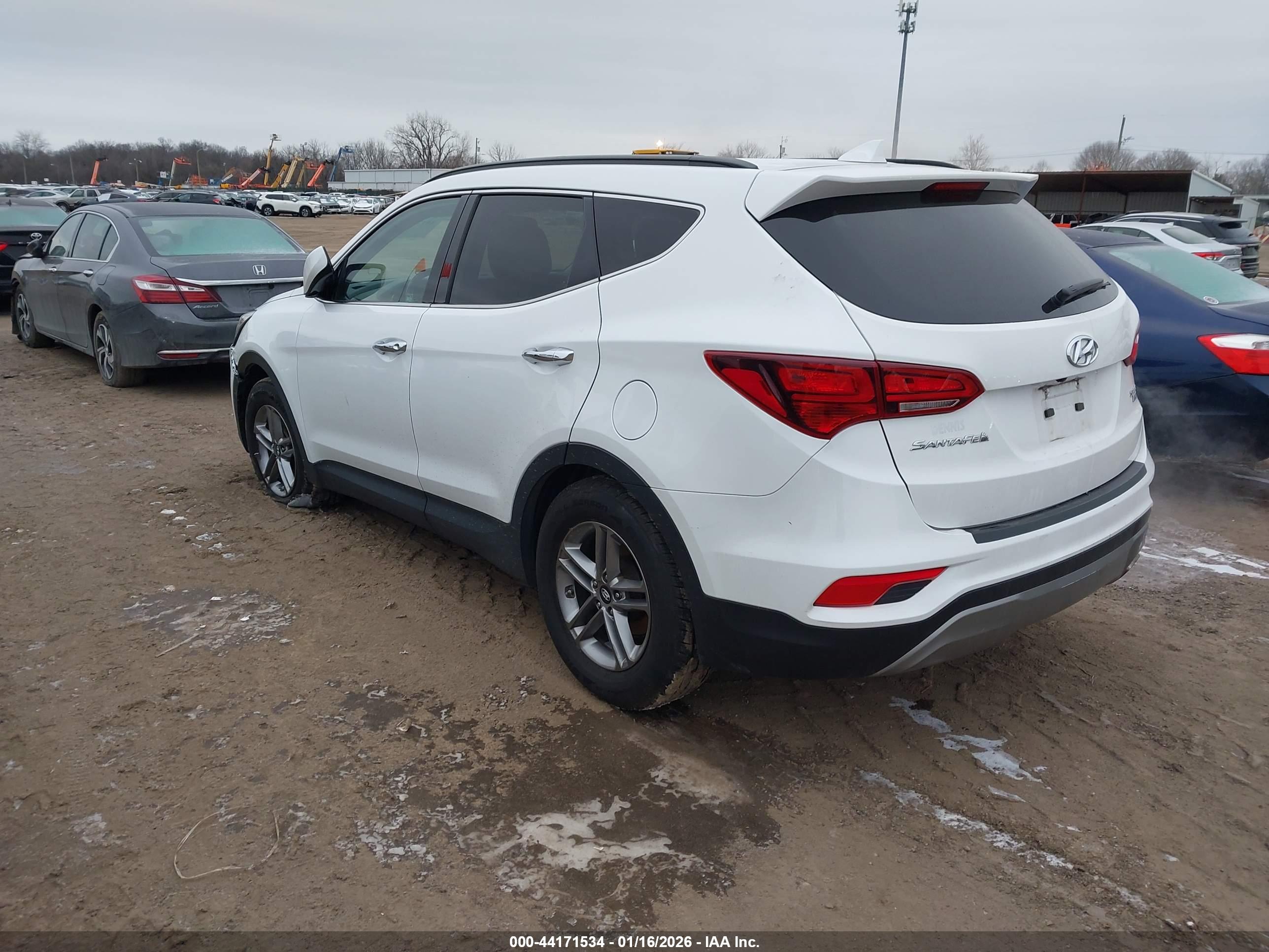 HYUNDAI SANTA image 3
