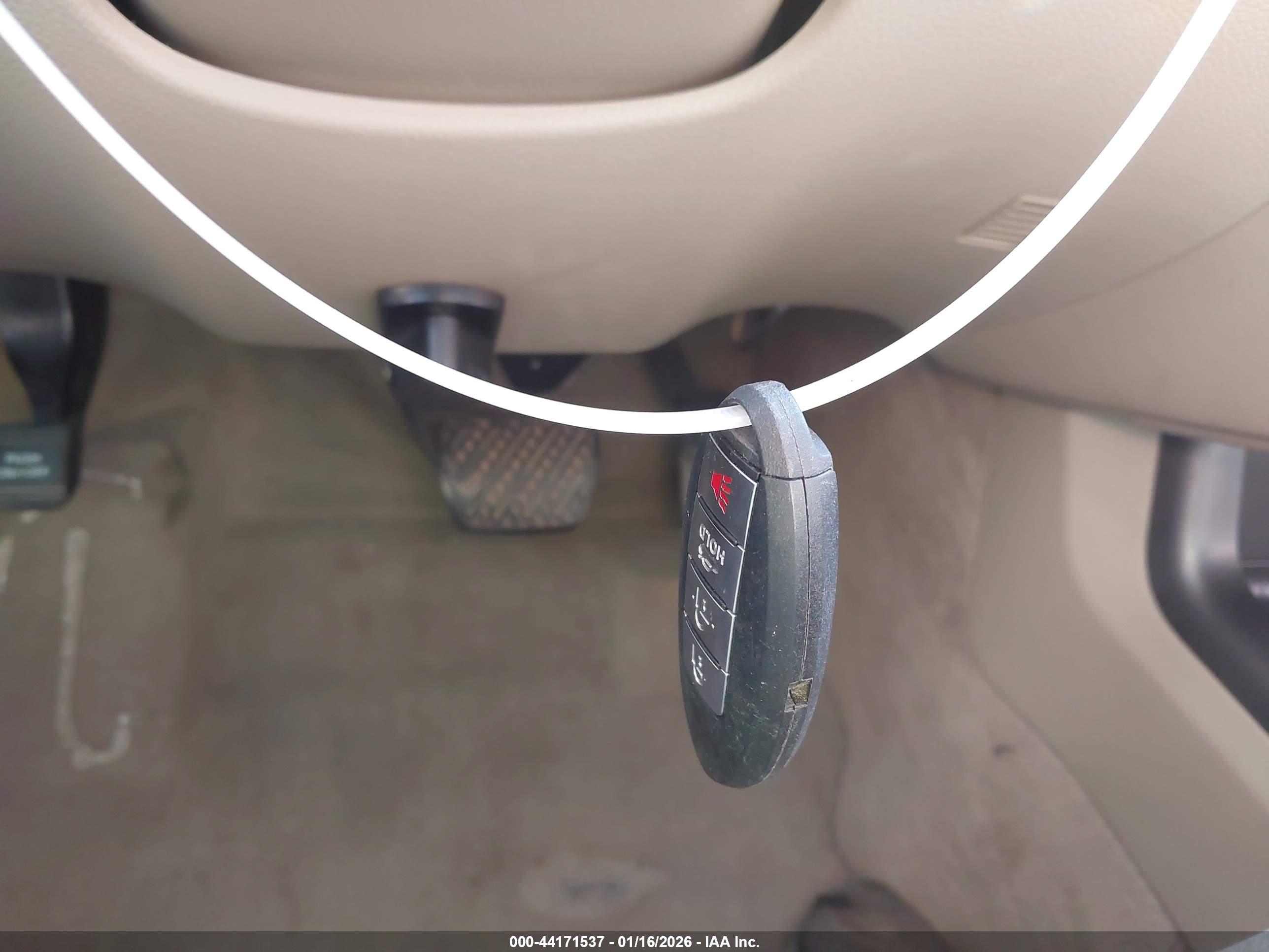 NISSAN MURANO image 11