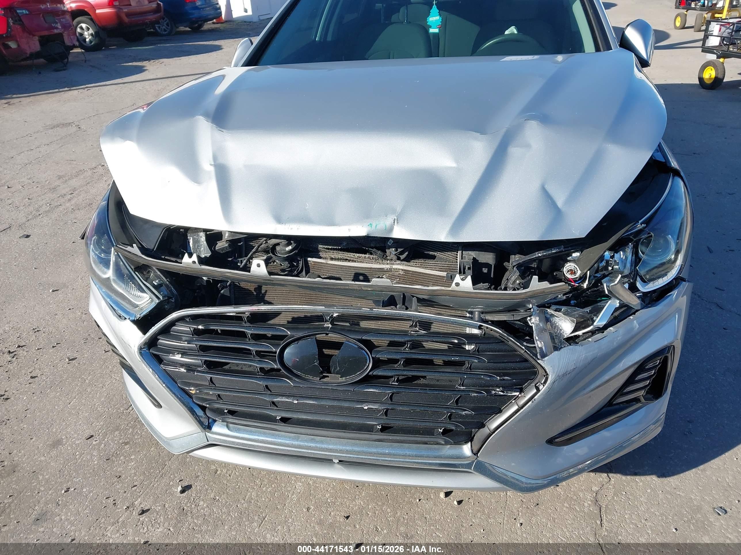 HYUNDAI SONATA image 6