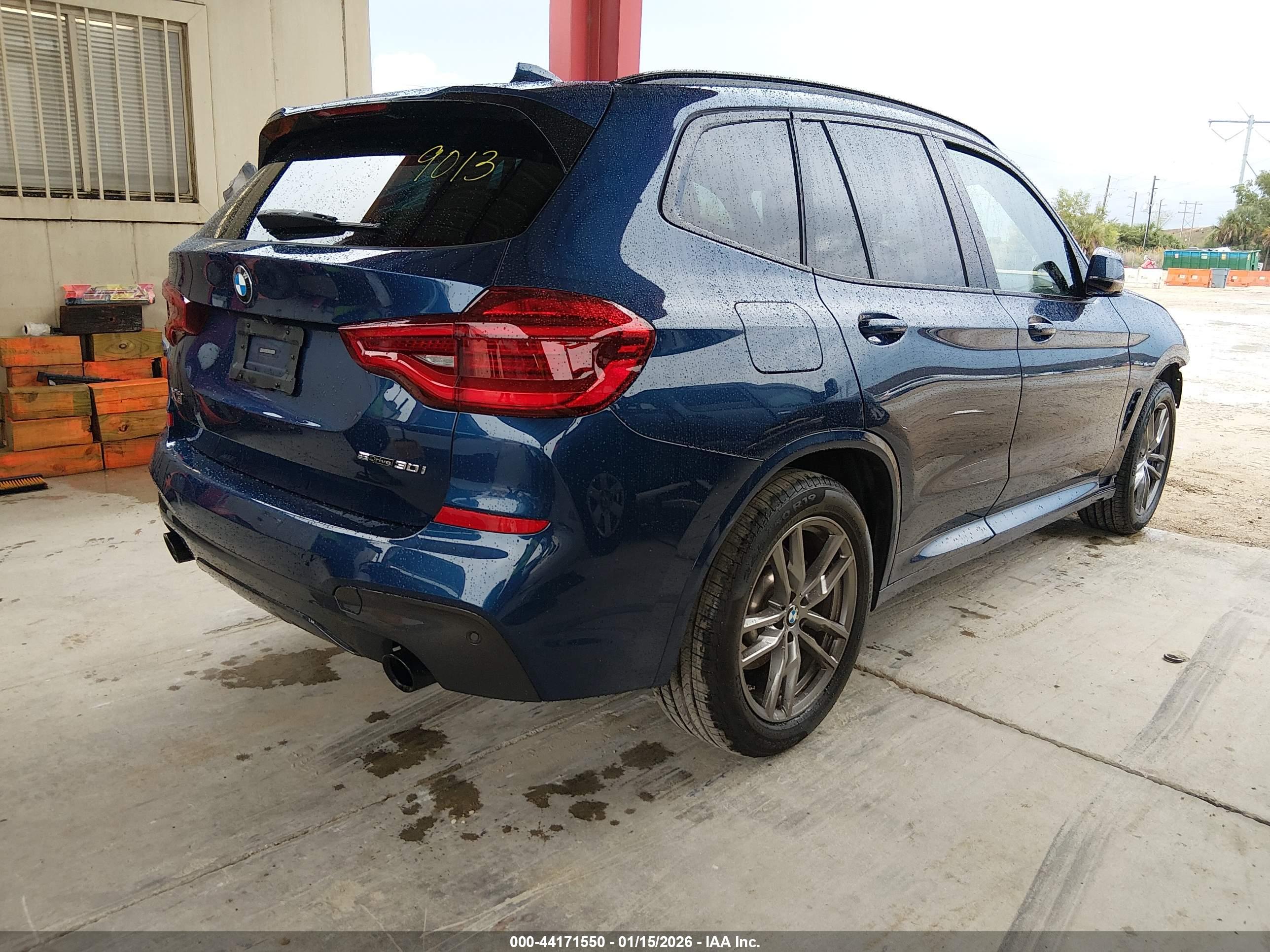 BMW X3 image 4