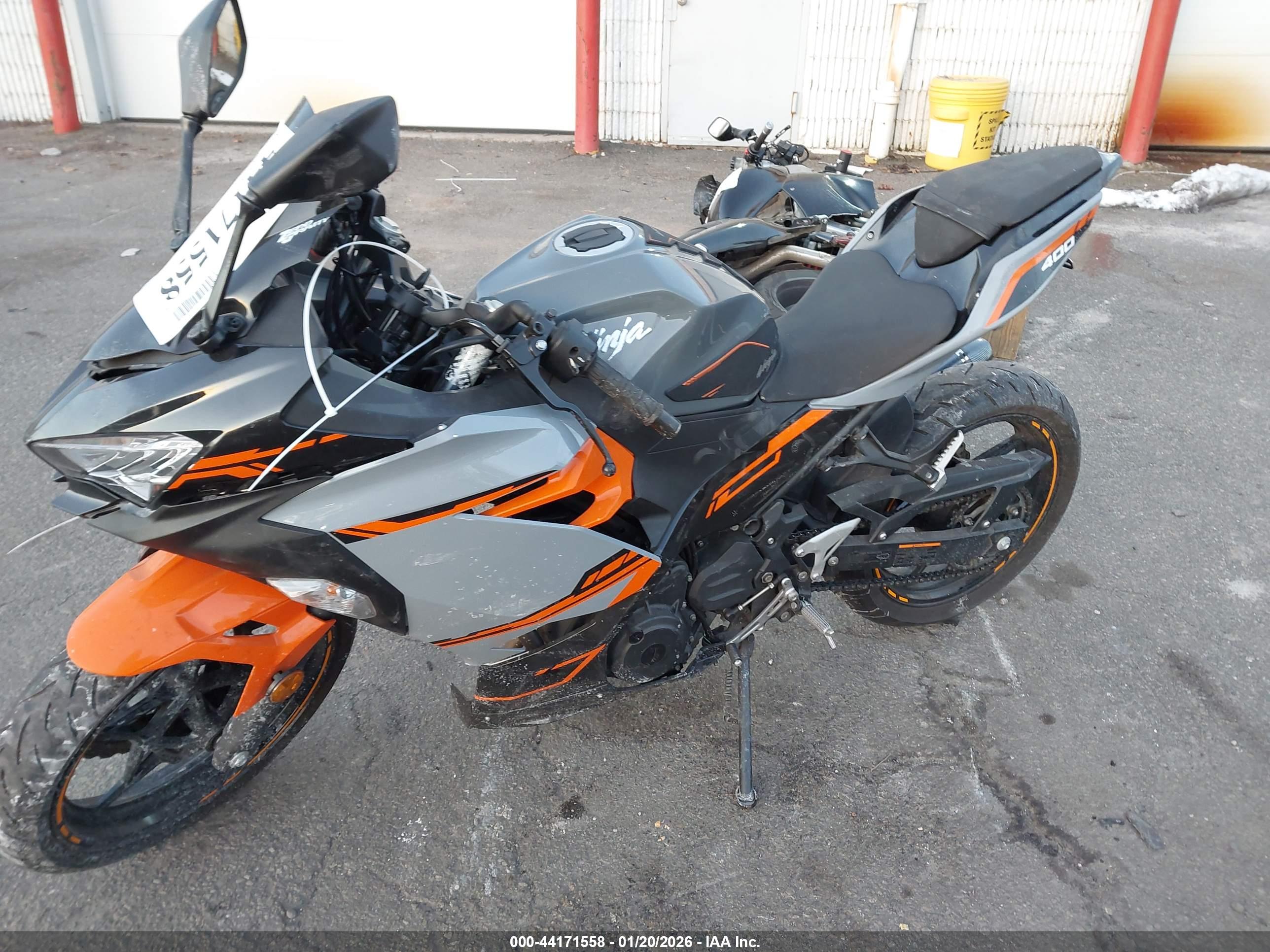 KAWASAKI EX400 image 9